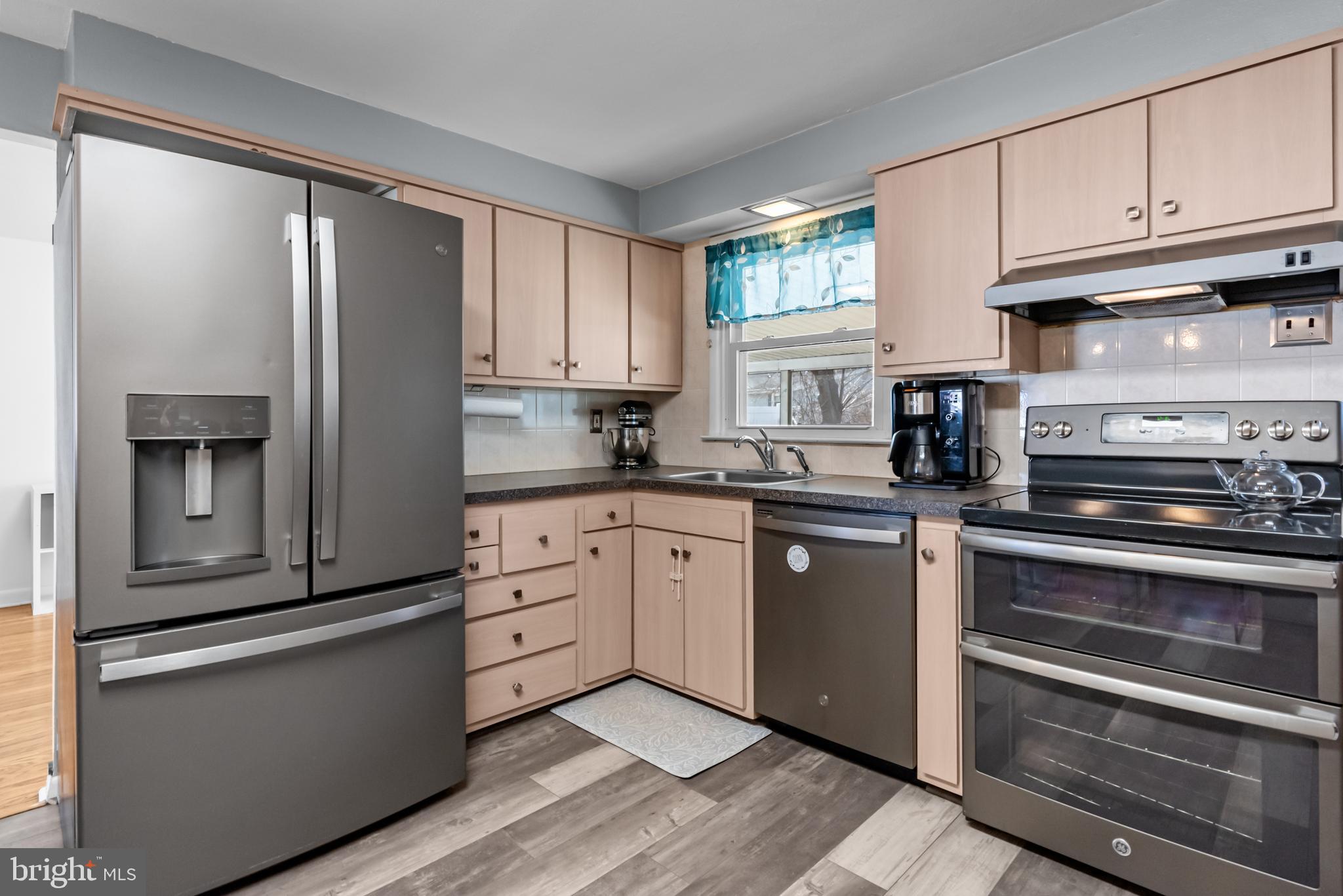 GREEN ACRES - Residential