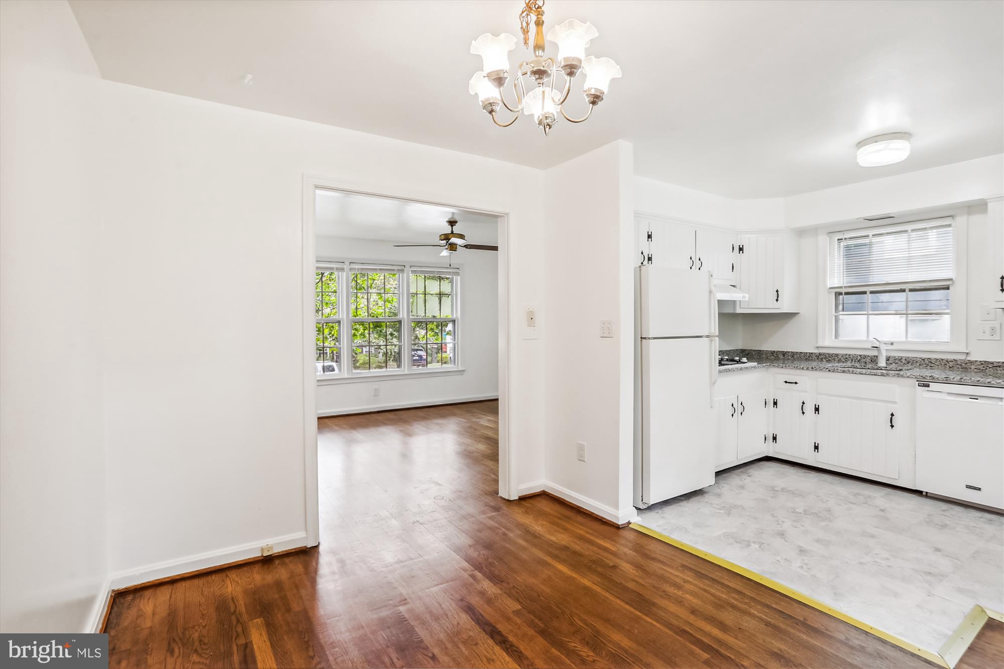 BURGUNDY ESTATES - Residential