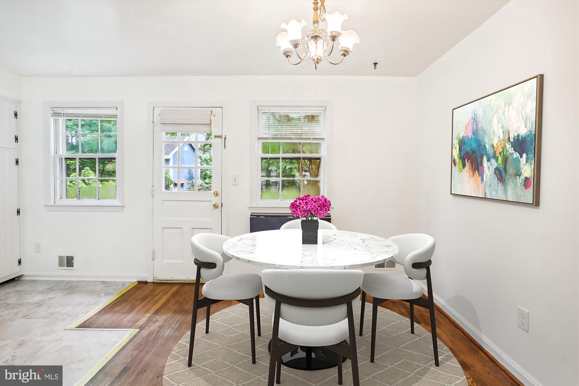 BURGUNDY ESTATES - Residential
