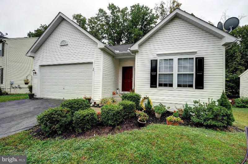 STAFFORD LAKES VILLAGE - Residential