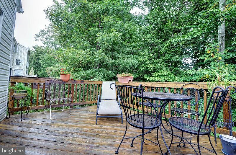 STAFFORD LAKES VILLAGE - Residential