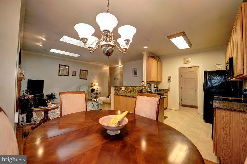 STAFFORD LAKES VILLAGE - Residential