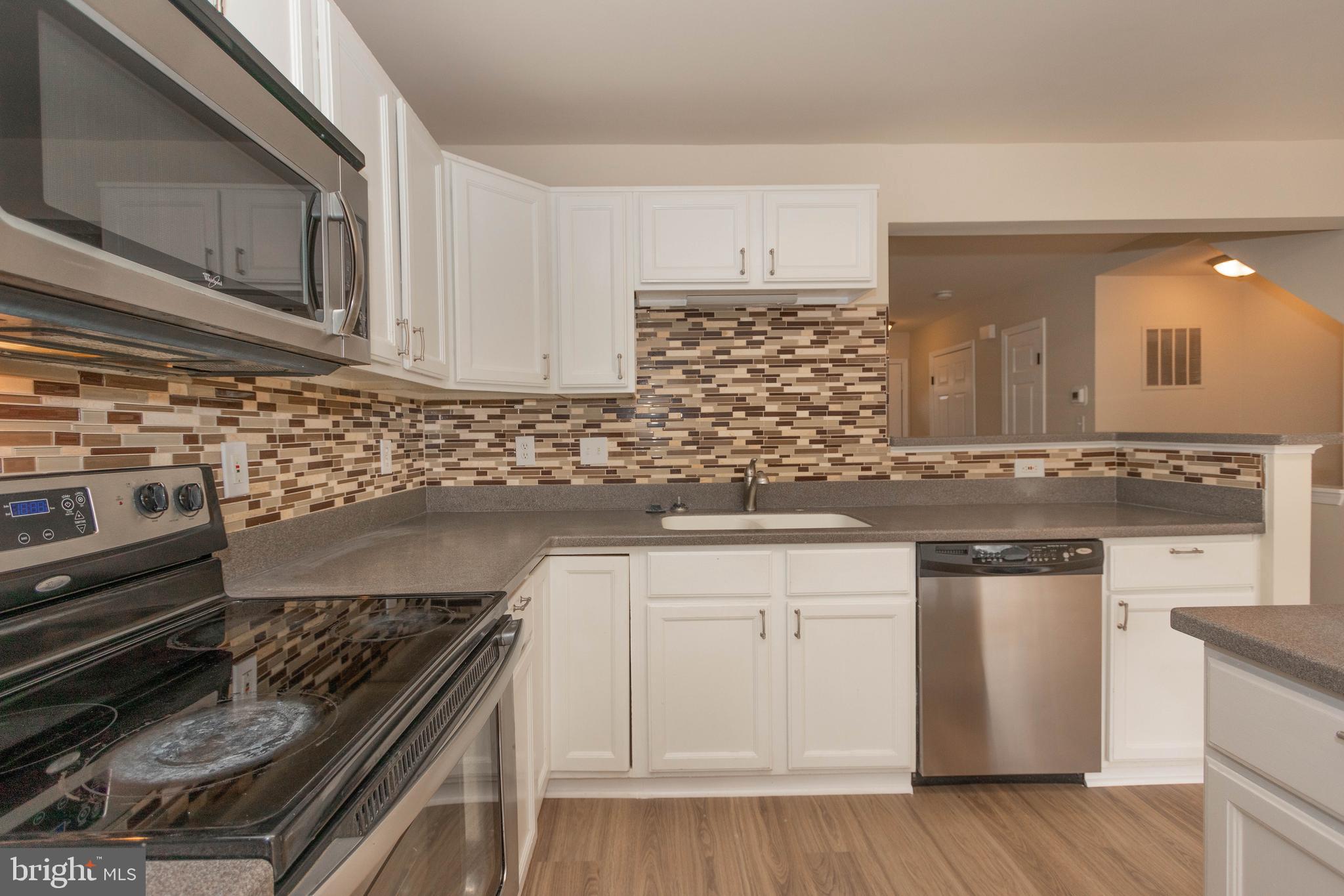 WELLINGTON - Residential Lease