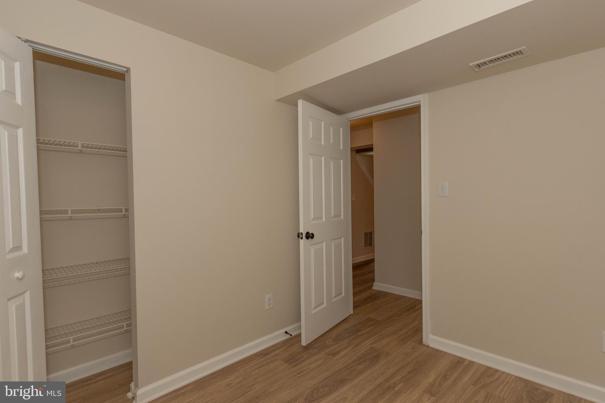 WELLINGTON - Residential Lease