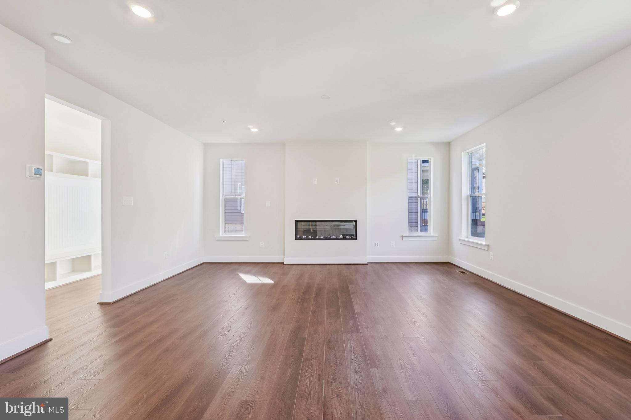 PECAN RIDGE - Residential