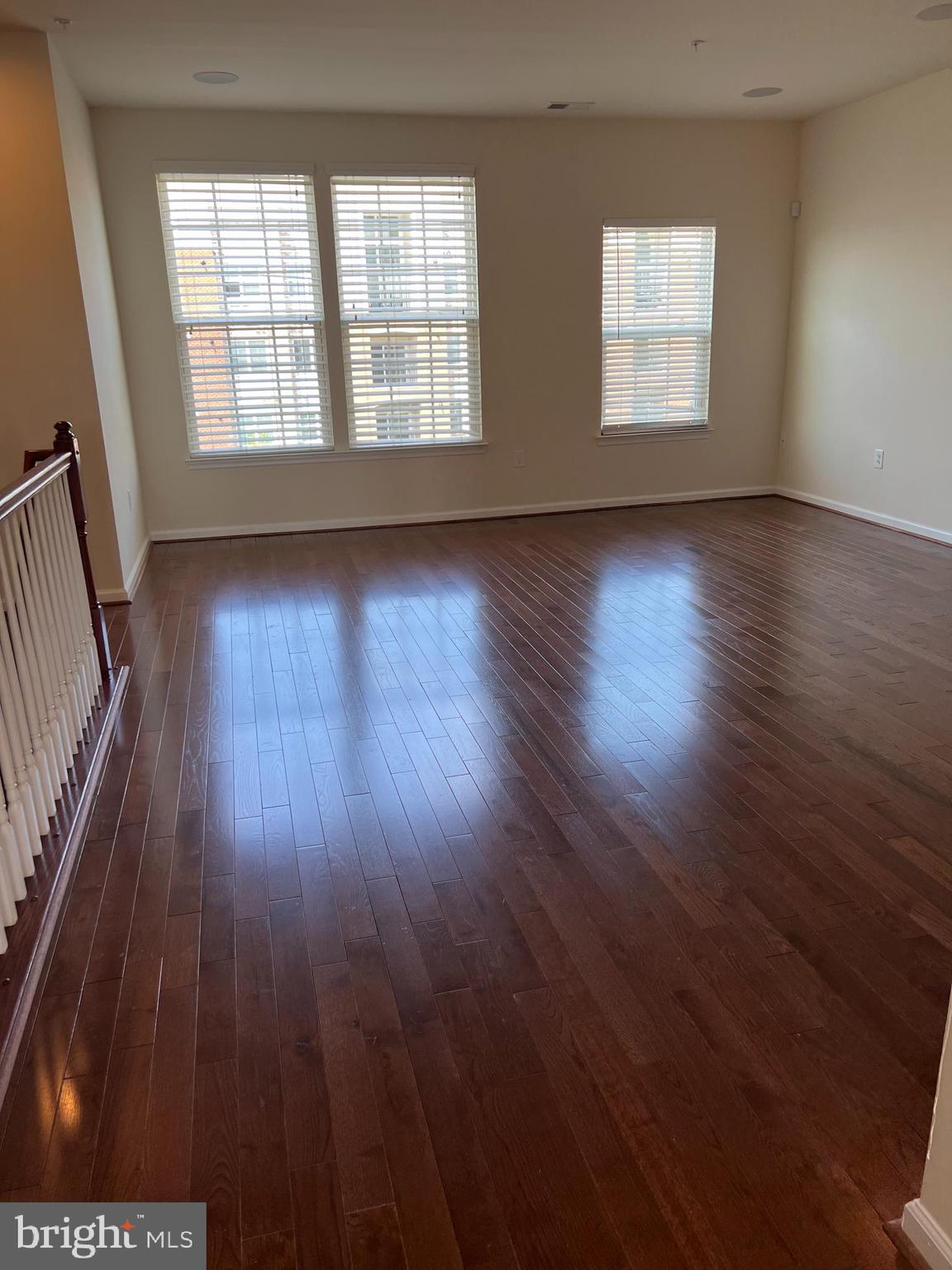 GREENBELT STATION - Residential Lease