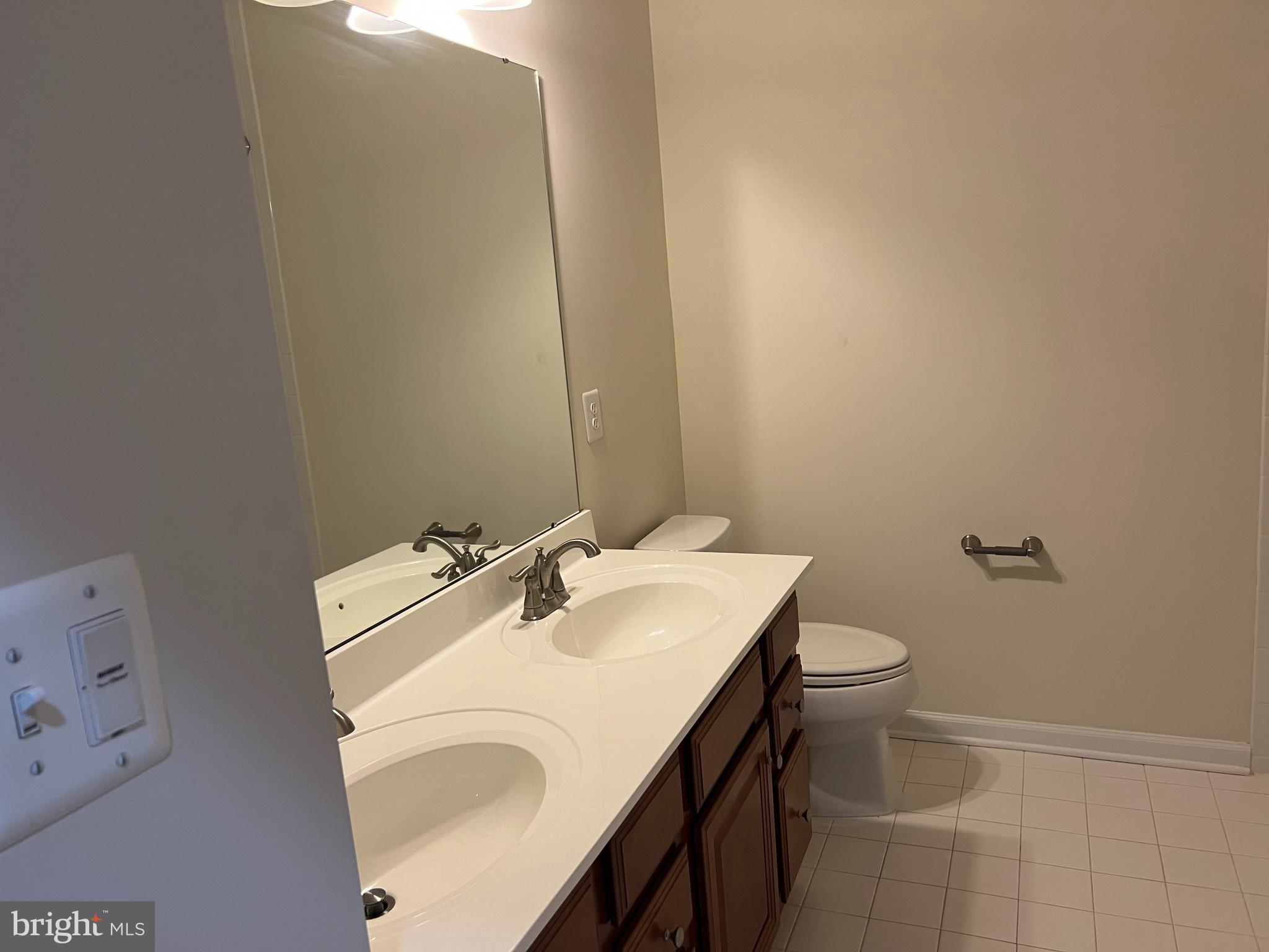 GREENBELT STATION - Residential Lease