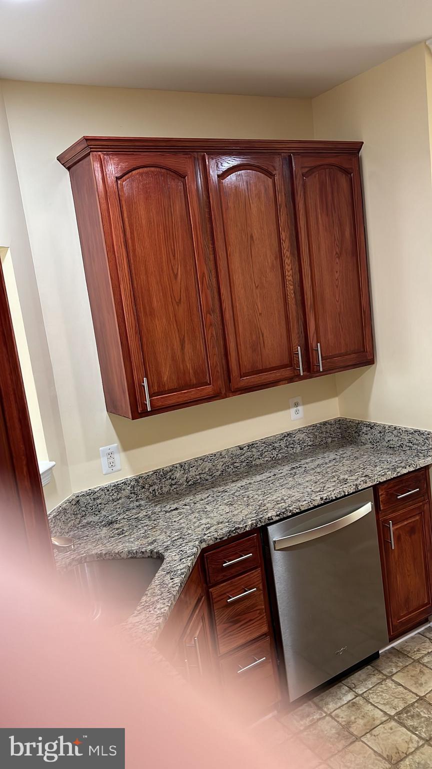 ABBOTT FOREST - Residential