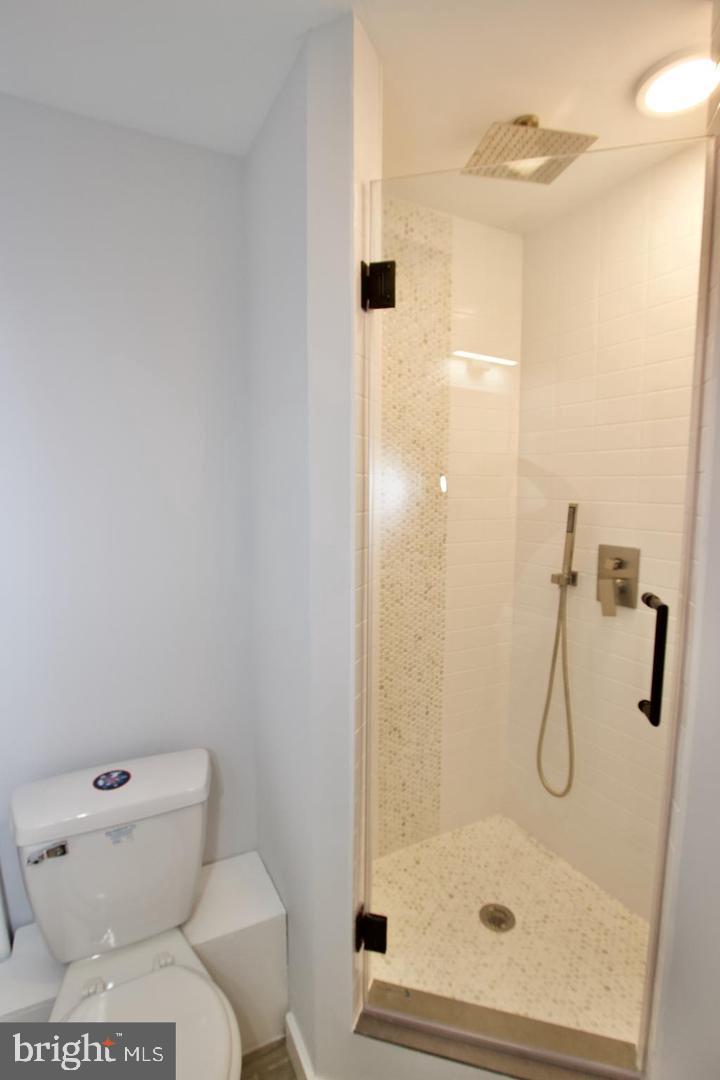 KENSINGTON - Residential Lease