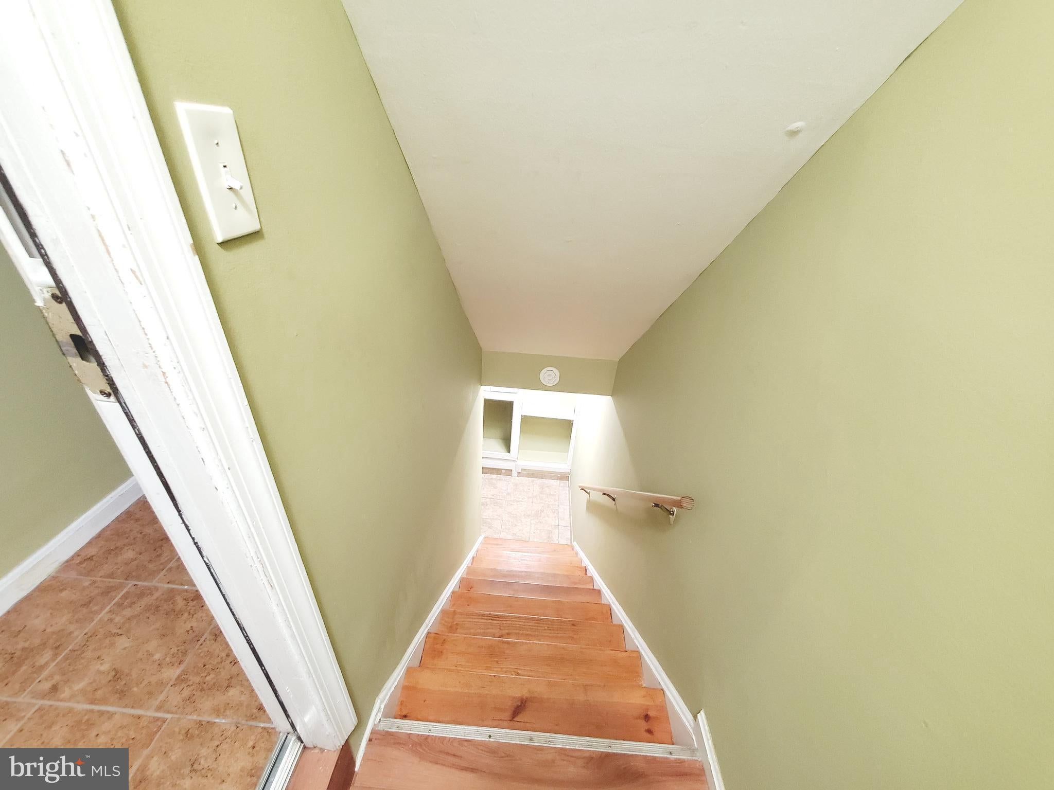 1131 N GILMOR STREET BASEMENT