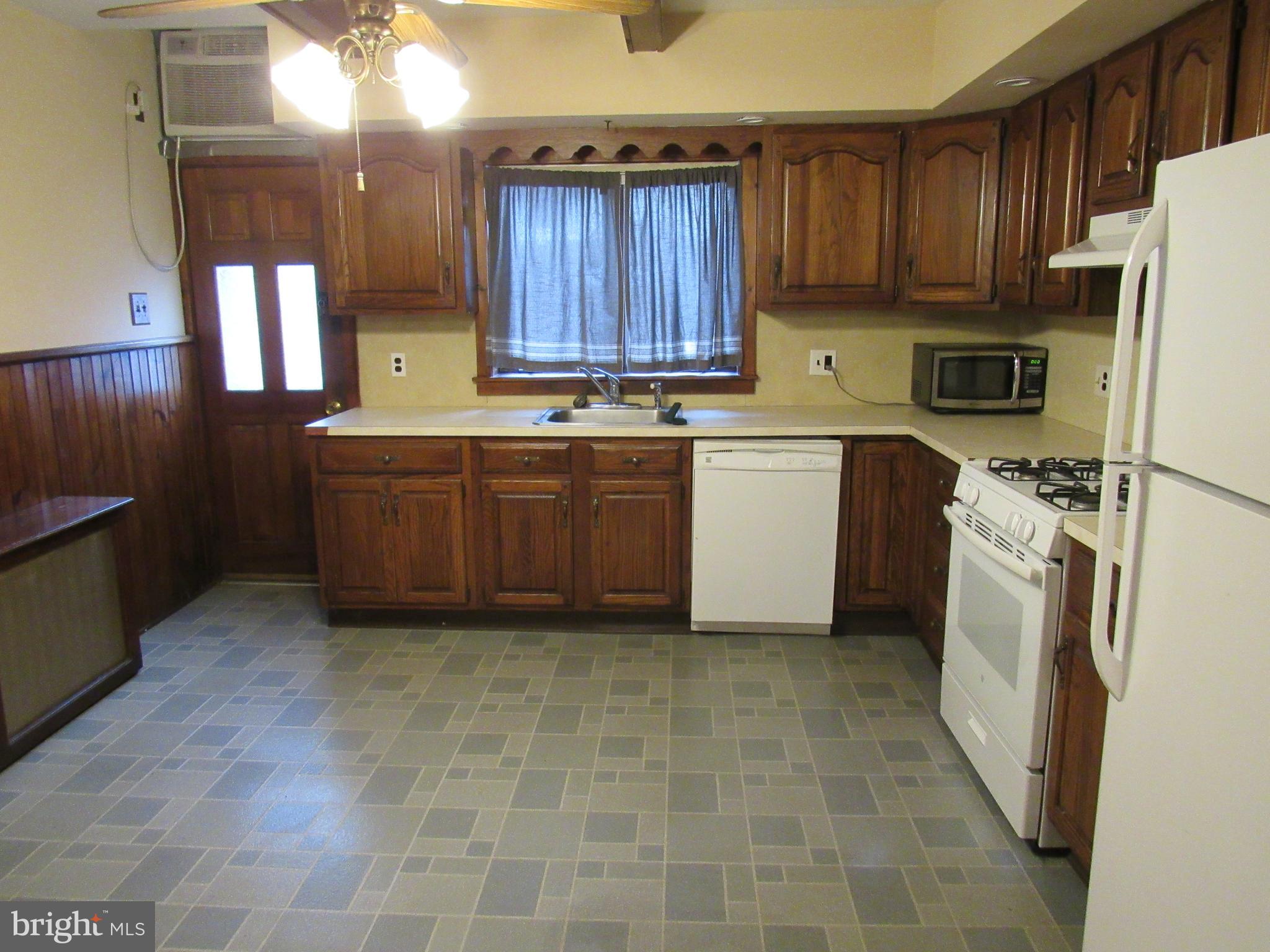 EAST PASSYUNK CROSSING - Residential