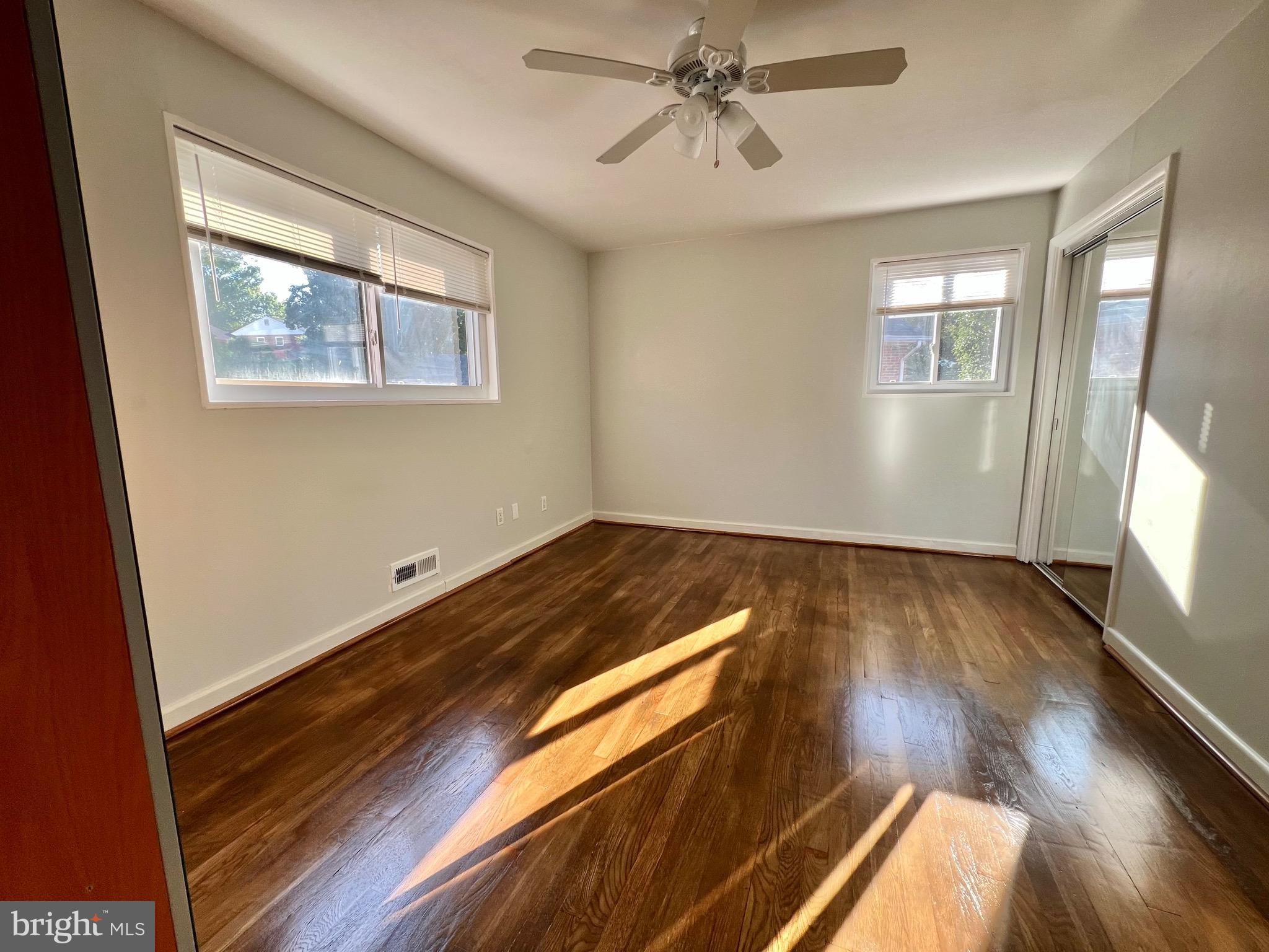 FRANKLIN PARK - Residential Lease