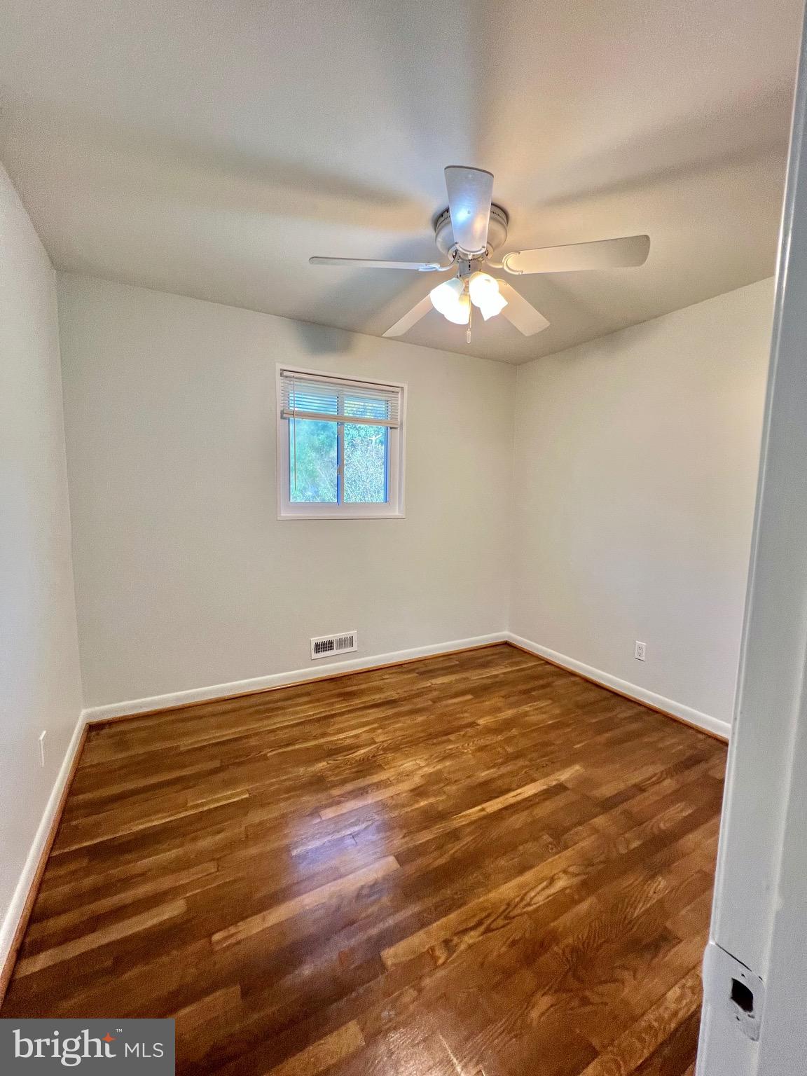 FRANKLIN PARK - Residential Lease