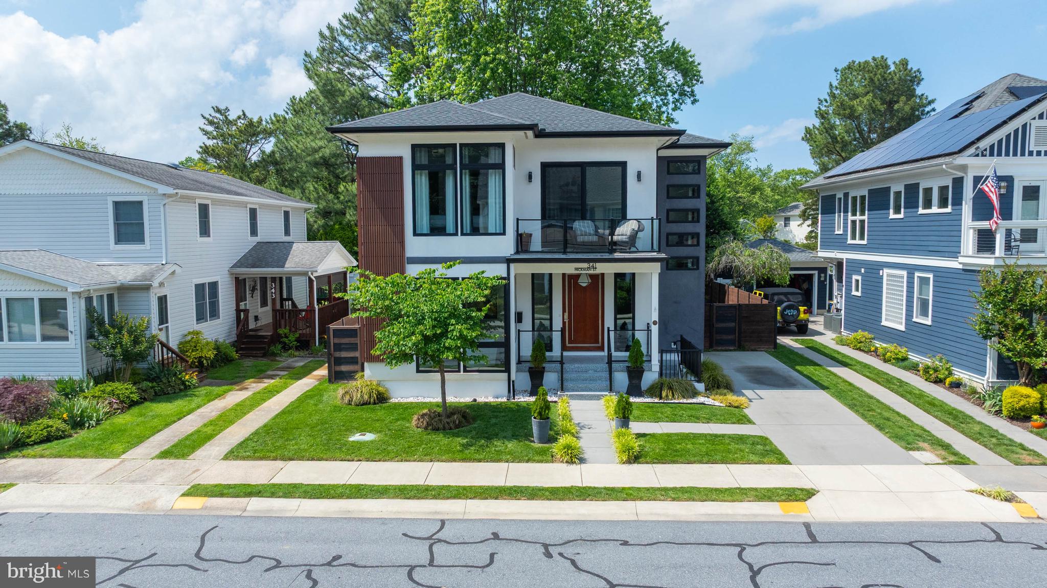 341 HICKMAN STREET