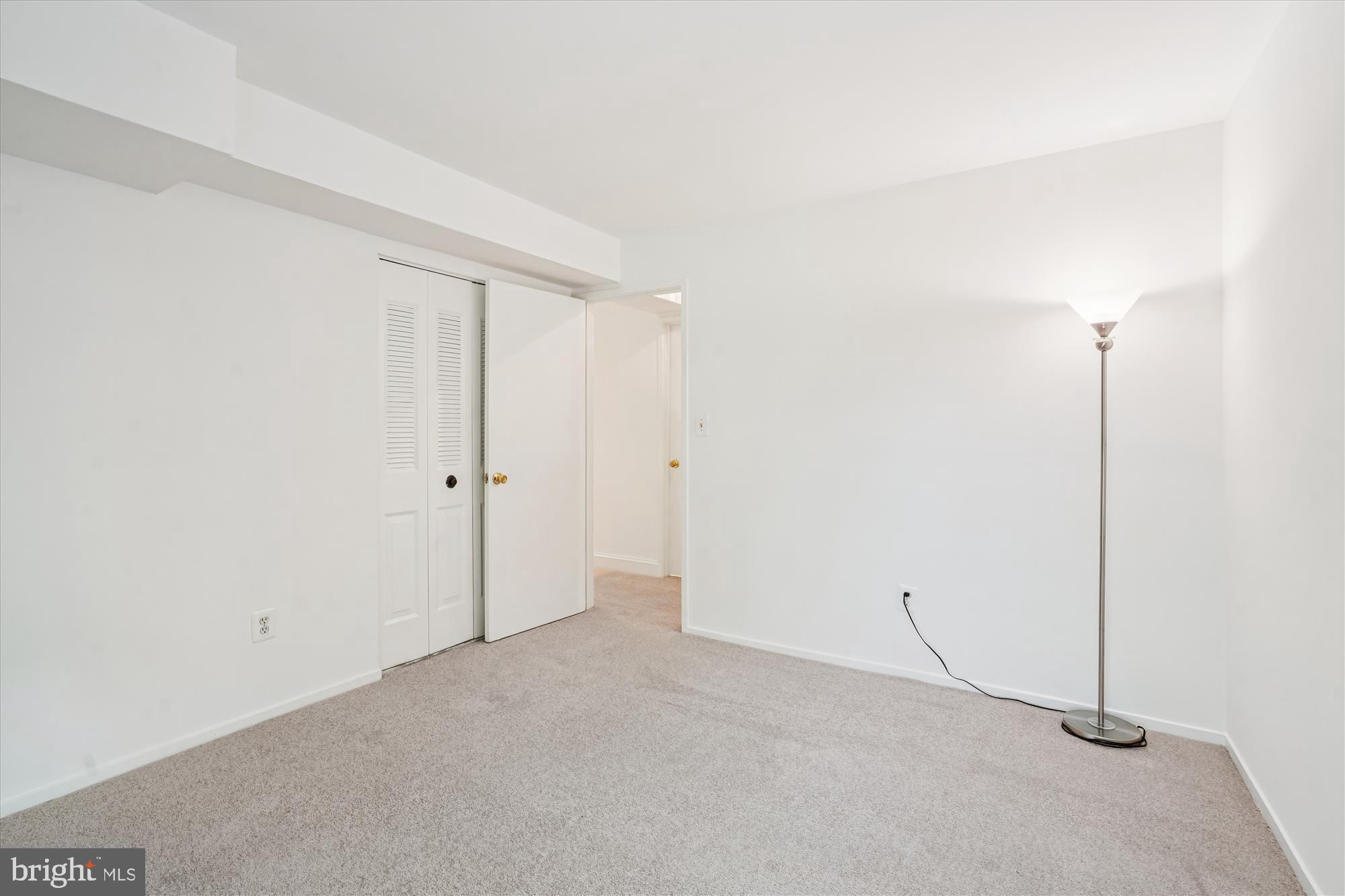 JEFFERSON MEWS - Residential