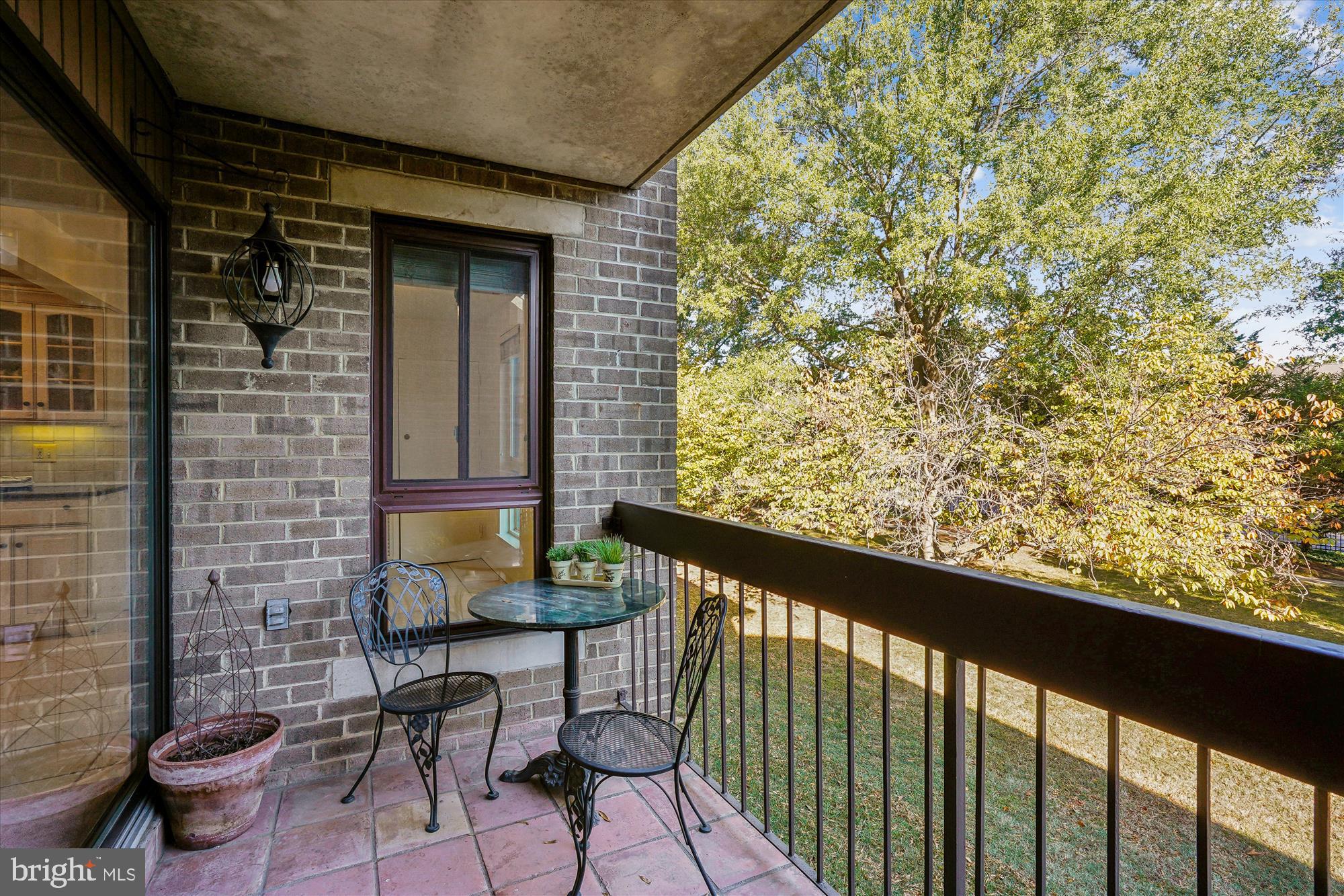 JEFFERSON MEWS - Residential