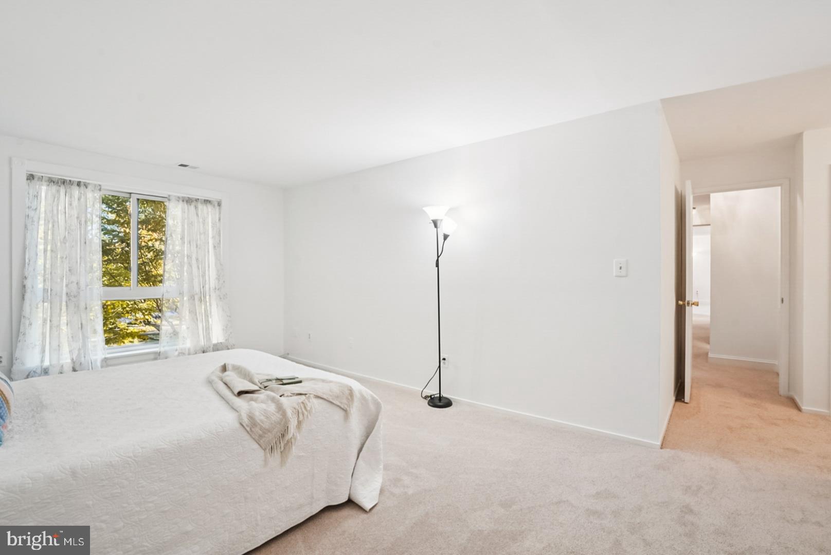 JEFFERSON MEWS - Residential