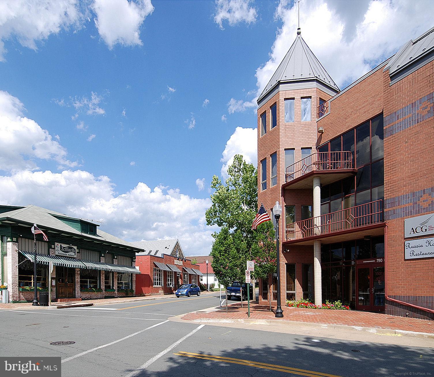 JEFFERSON MEWS - Residential
