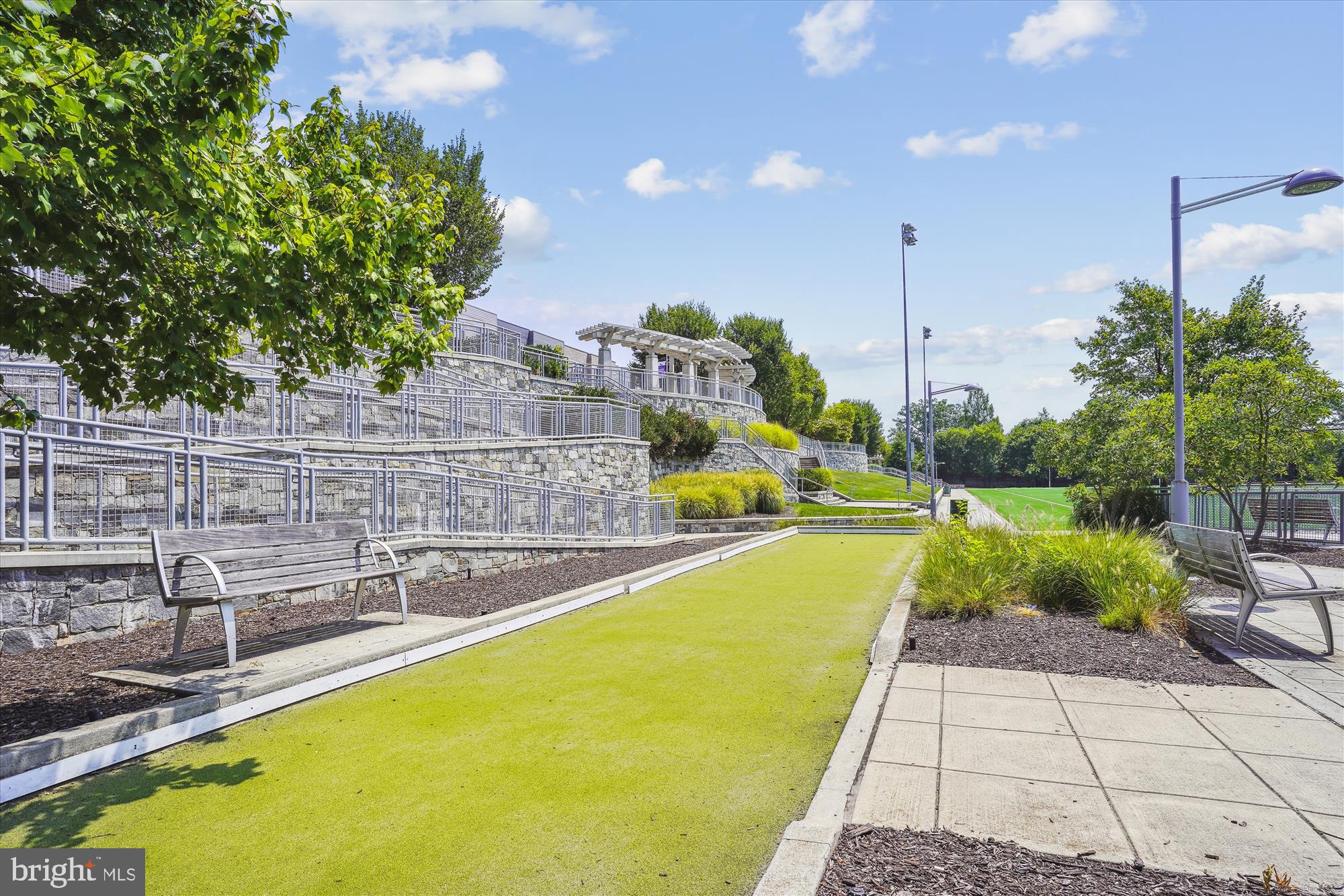 JEFFERSON MEWS - Residential