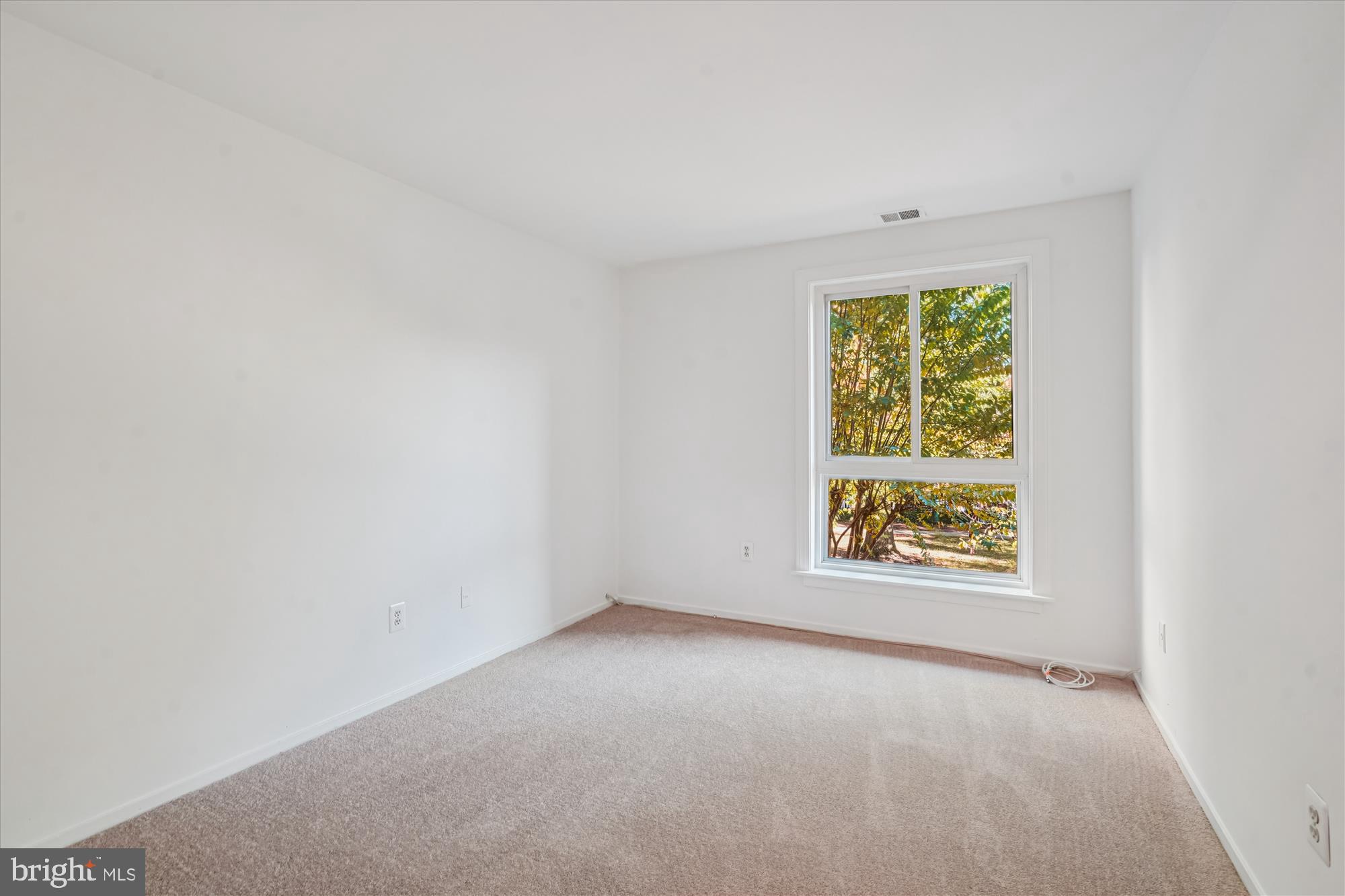 JEFFERSON MEWS - Residential