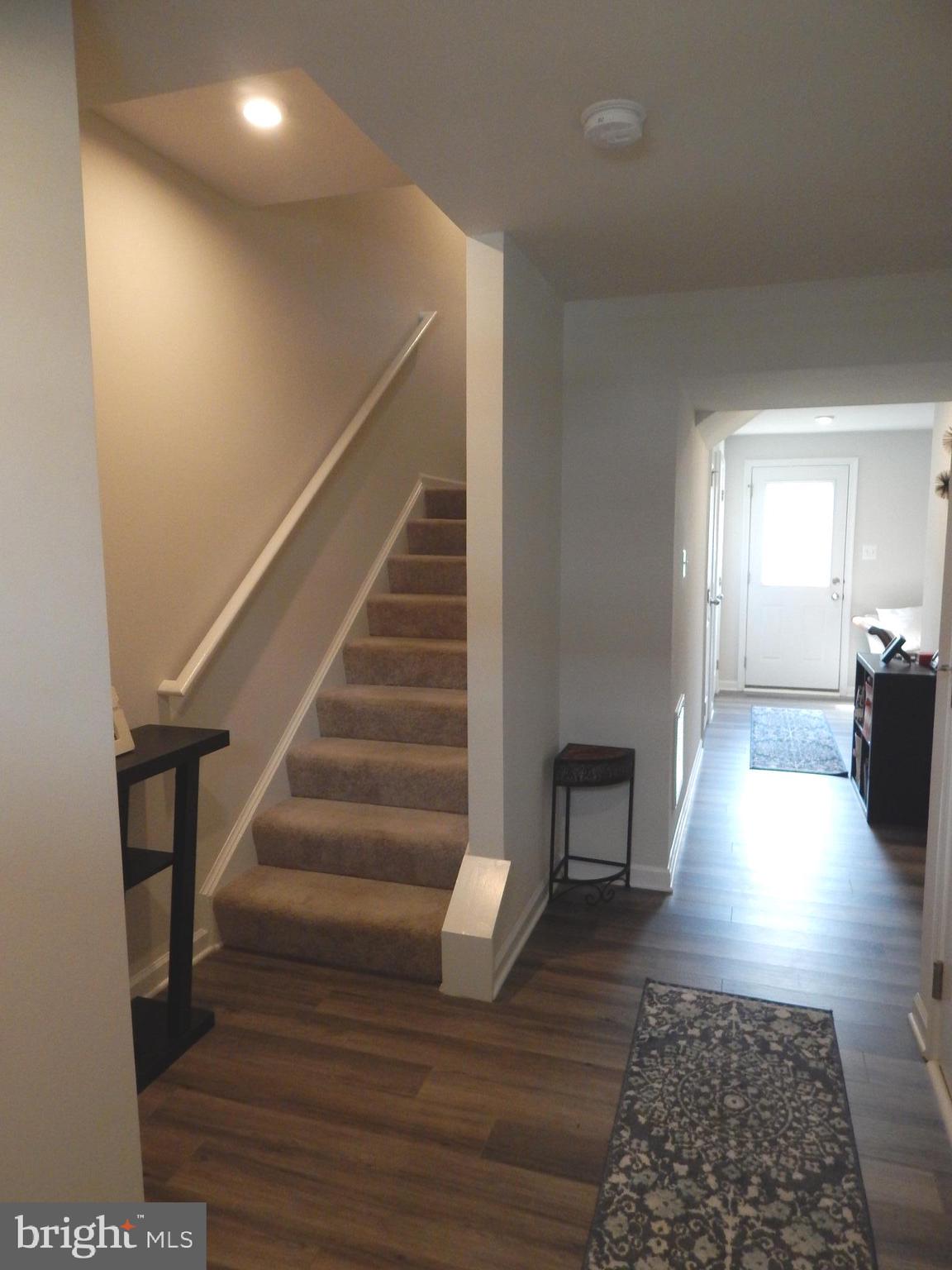 THE LAKES AT MARTINSBURG - Residential Lease