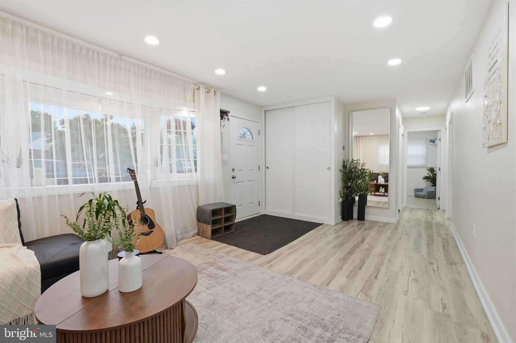 2206 DAVID DRIVE