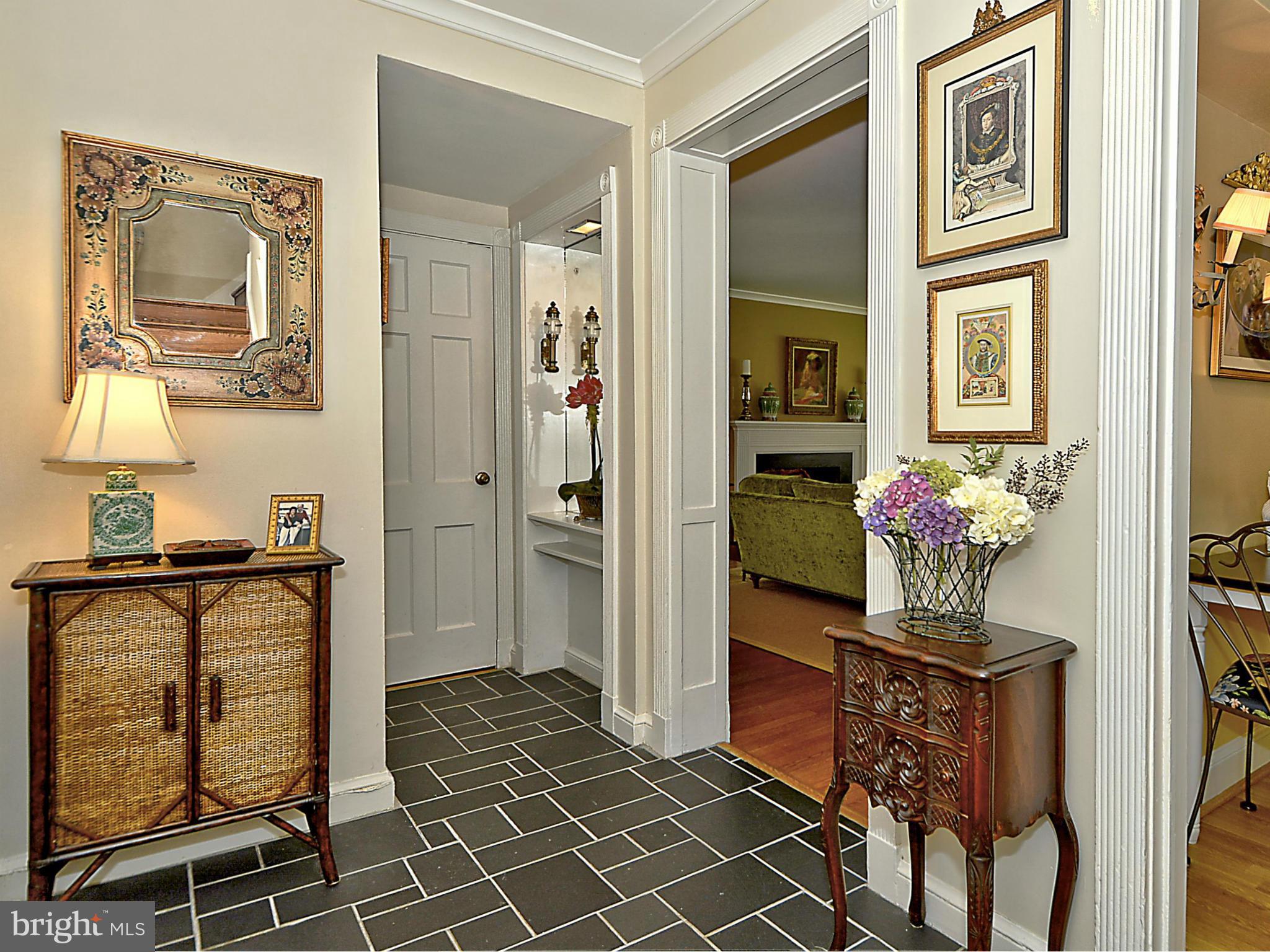 MONTICELLO PARK - Residential