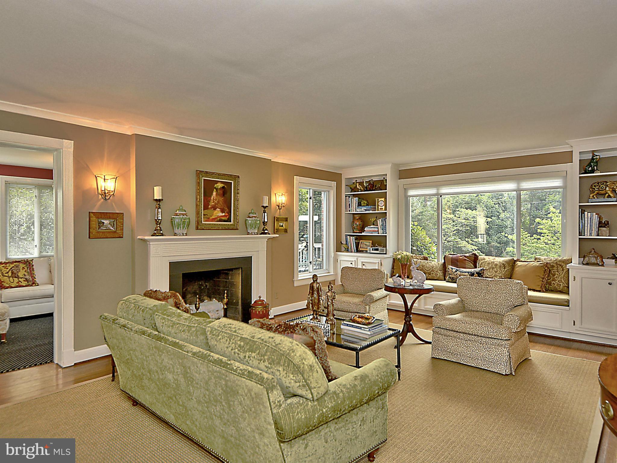 MONTICELLO PARK - Residential