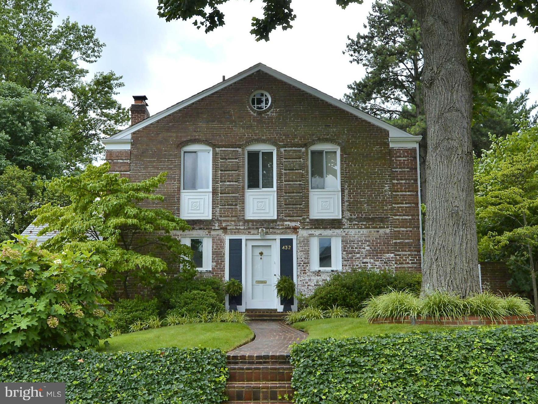 MONTICELLO PARK - Residential