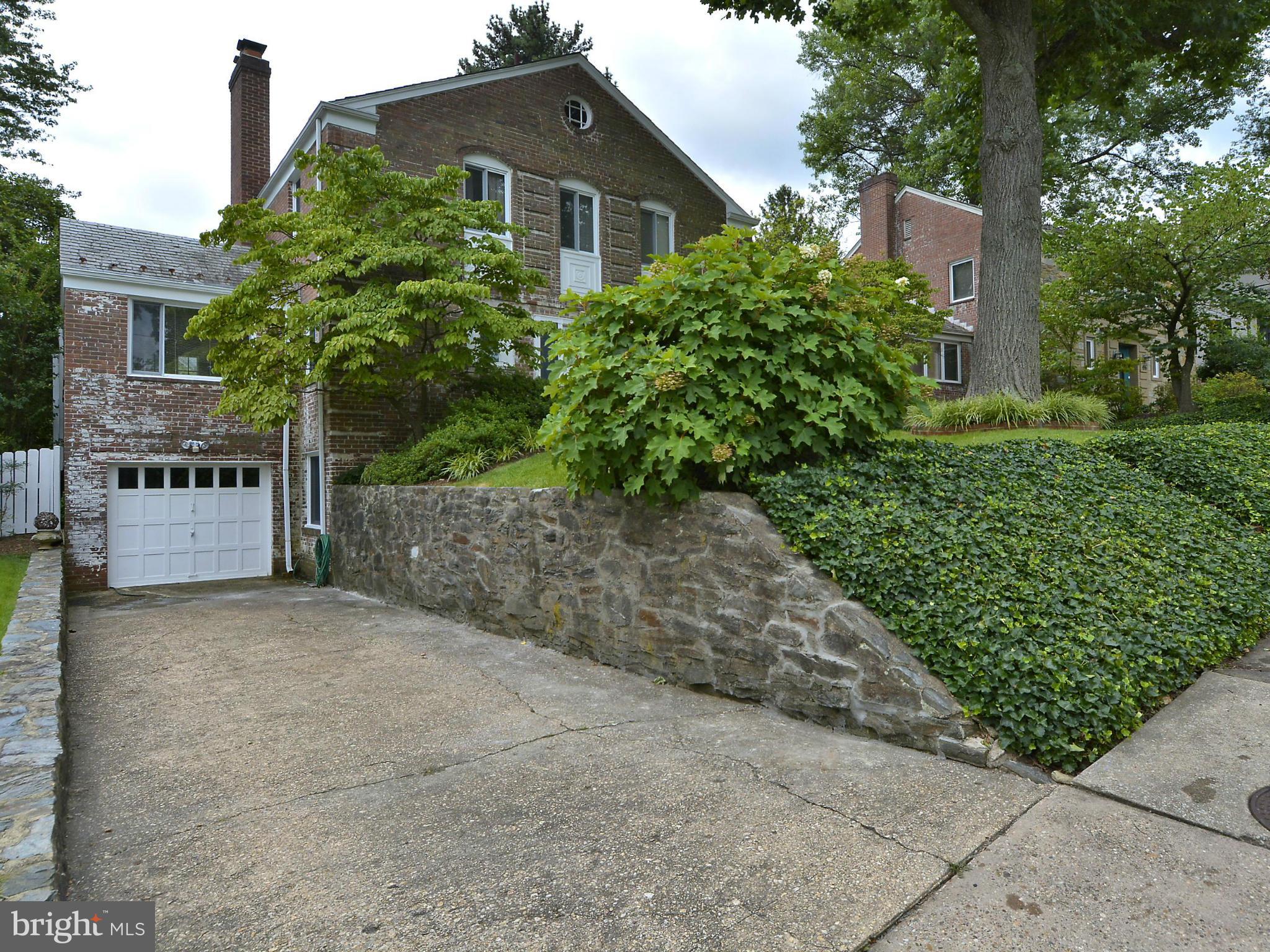 MONTICELLO PARK - Residential