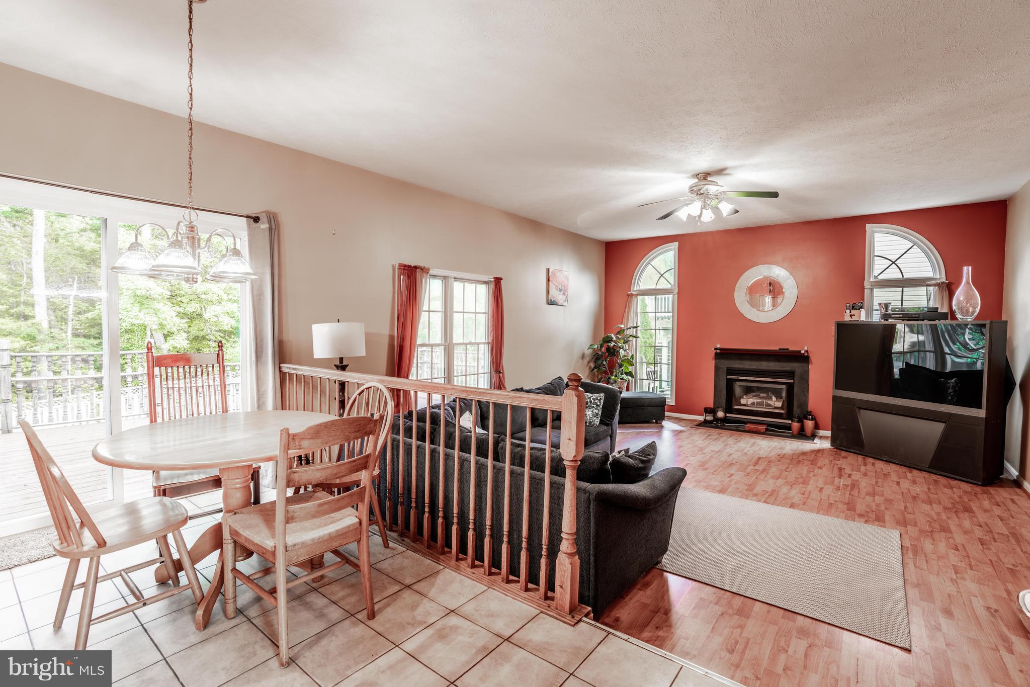 WOODLAND RUN - Residential