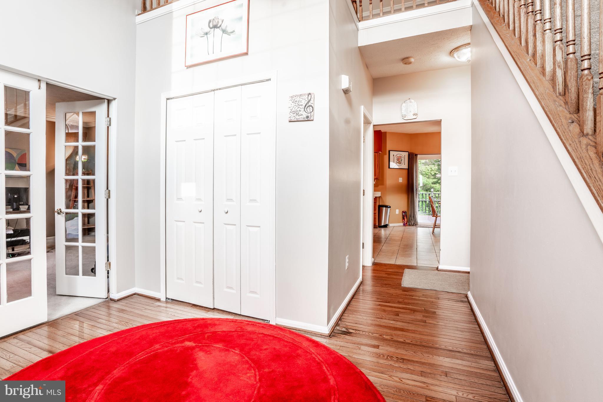 WOODLAND RUN - Residential