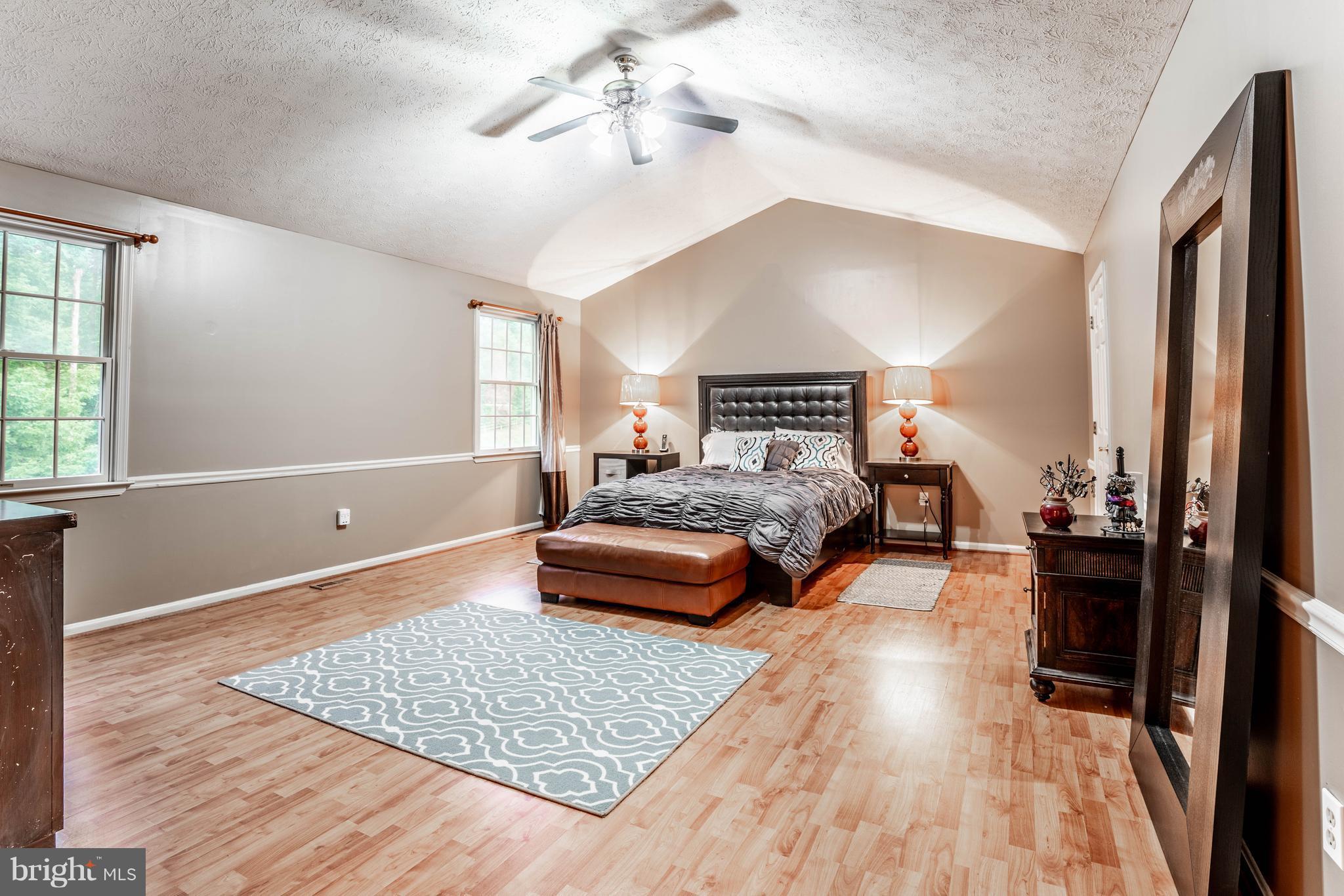 WOODLAND RUN - Residential