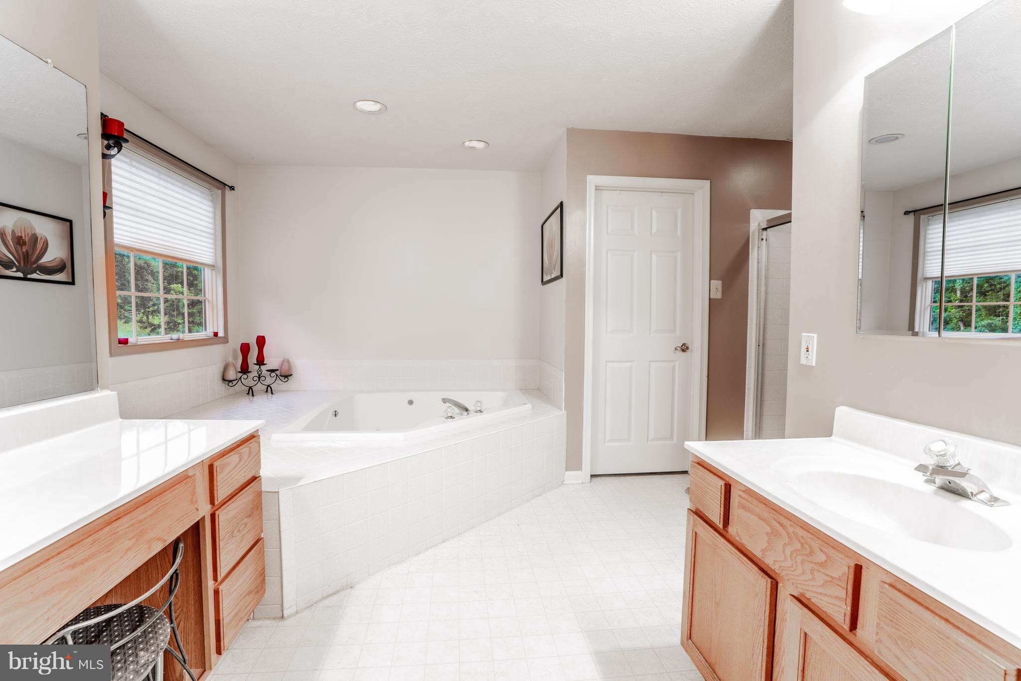 WOODLAND RUN - Residential