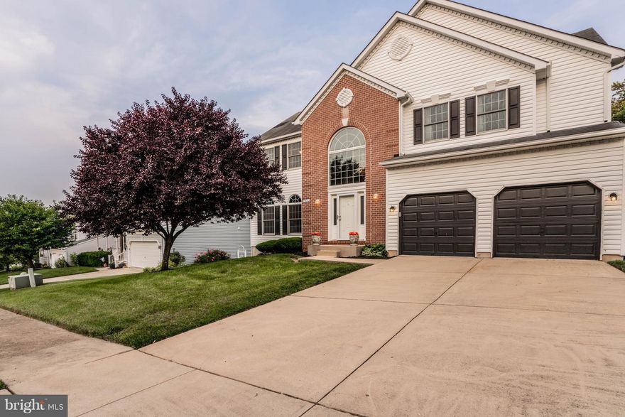 Home Sweet Home! Welcome home to your two level foyer with an exquisite chandelier. Your massive Master bedroom is an oasis with a spa like en suite with a jetted tub. Invite your entire family to your new home and entertain in your open kitchen and family room.  Bring in the summer on your two tier rear deck with a POOL, and then relax in your spacious basement. Your FUTURE start HERE!