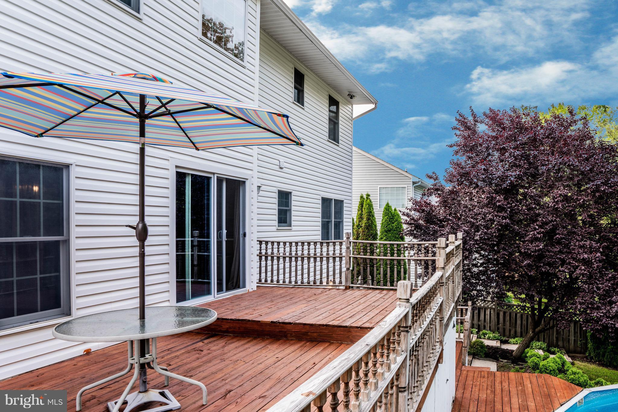 WOODLAND RUN - Residential