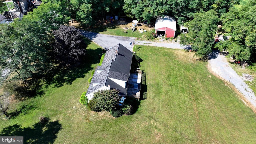 Photo of 1669 Cloverleaf Road, MOUNT JOY, PA 17552 (MLS # PALA2061326)