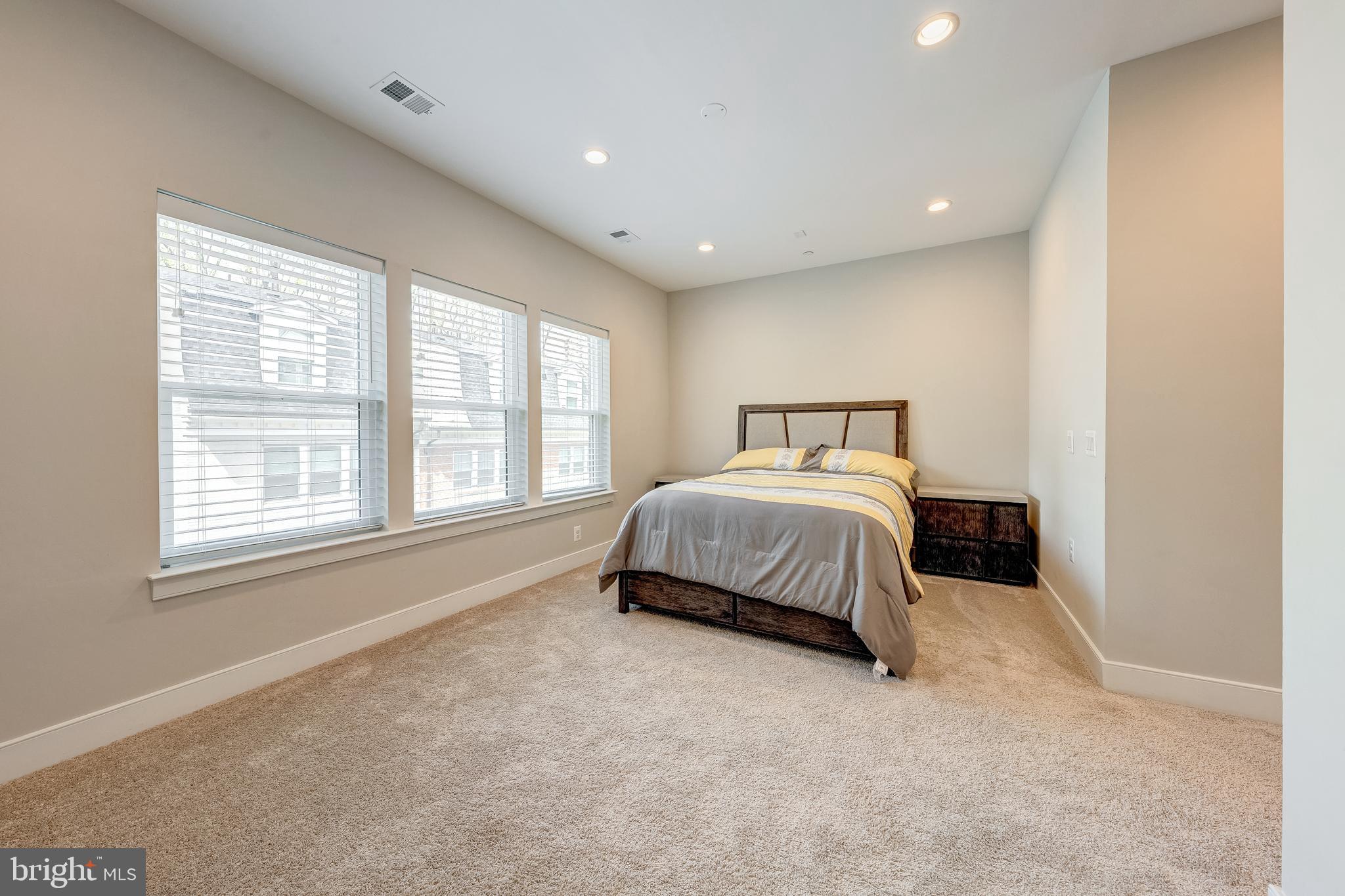 GROSVENOR PARK - Residential