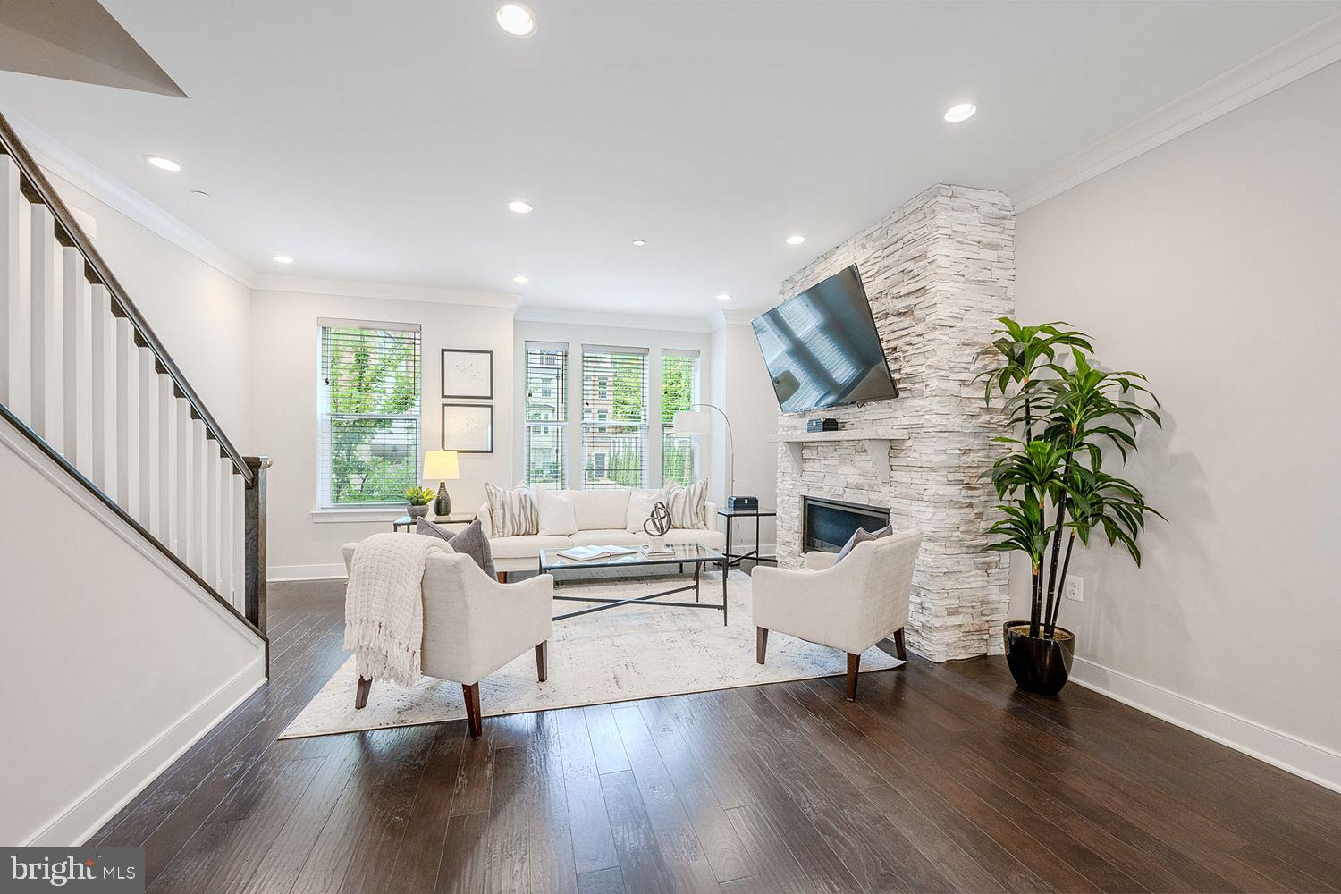 GROSVENOR PARK - Residential