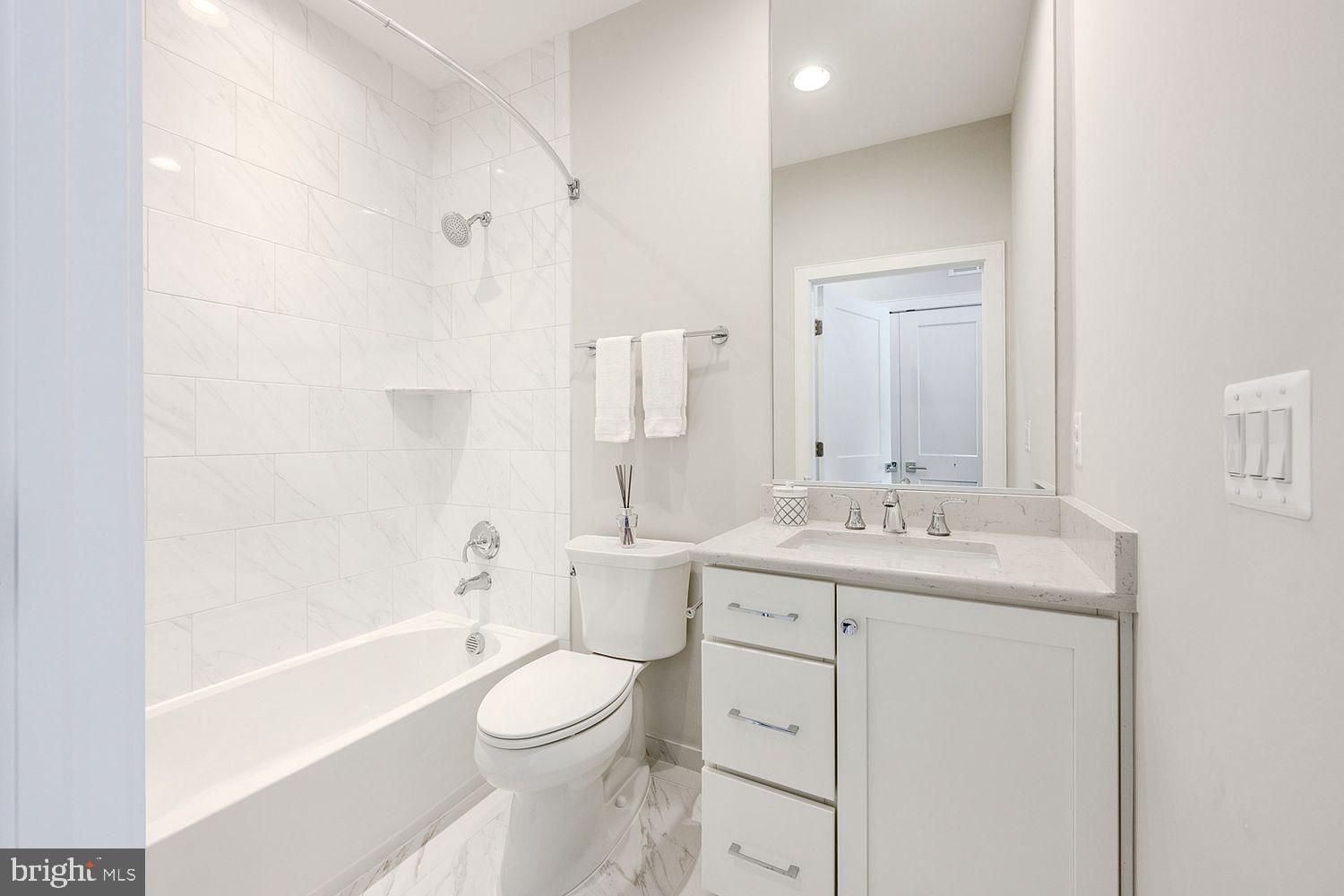 GROSVENOR PARK - Residential