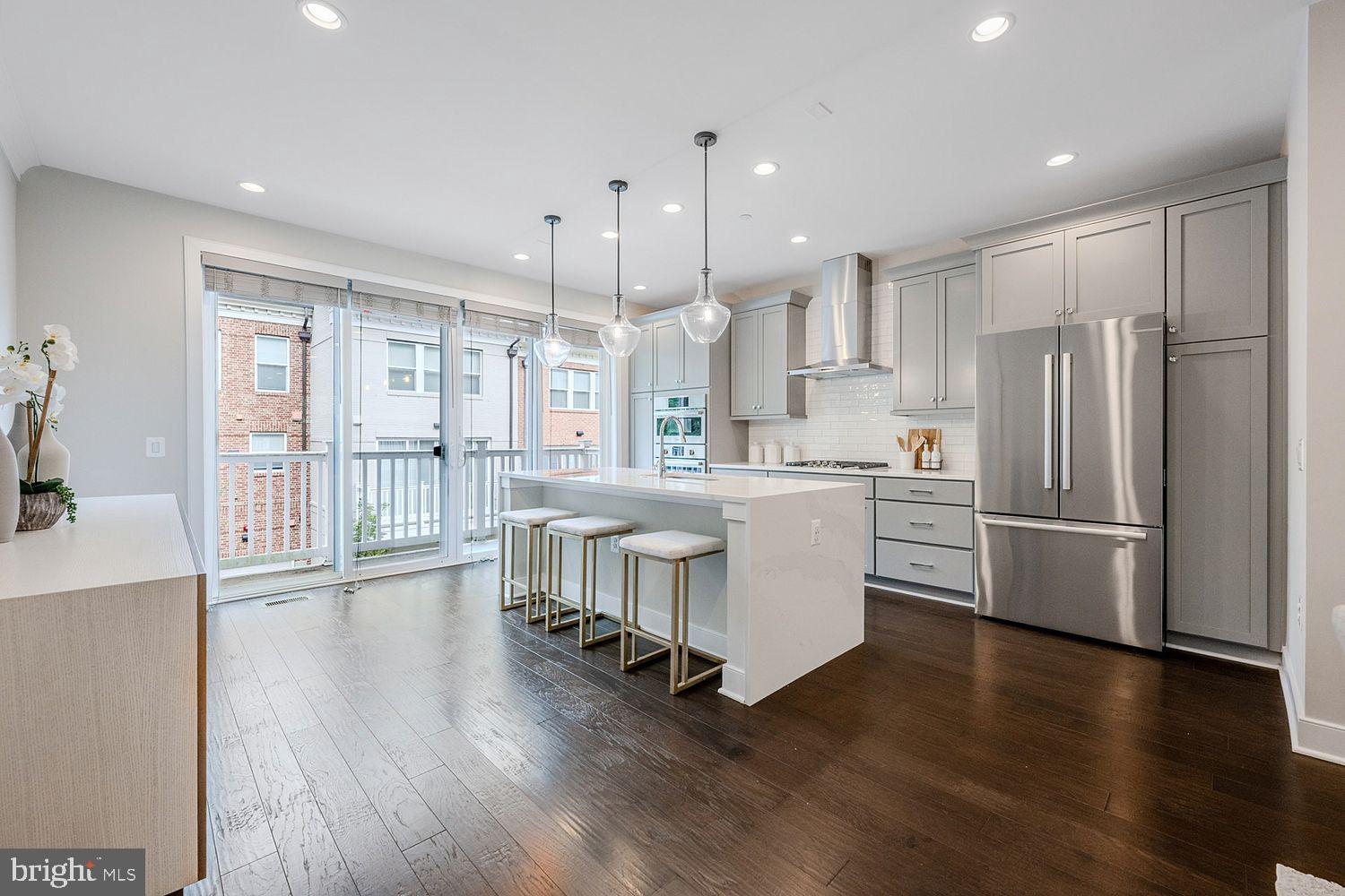 GROSVENOR PARK - Residential