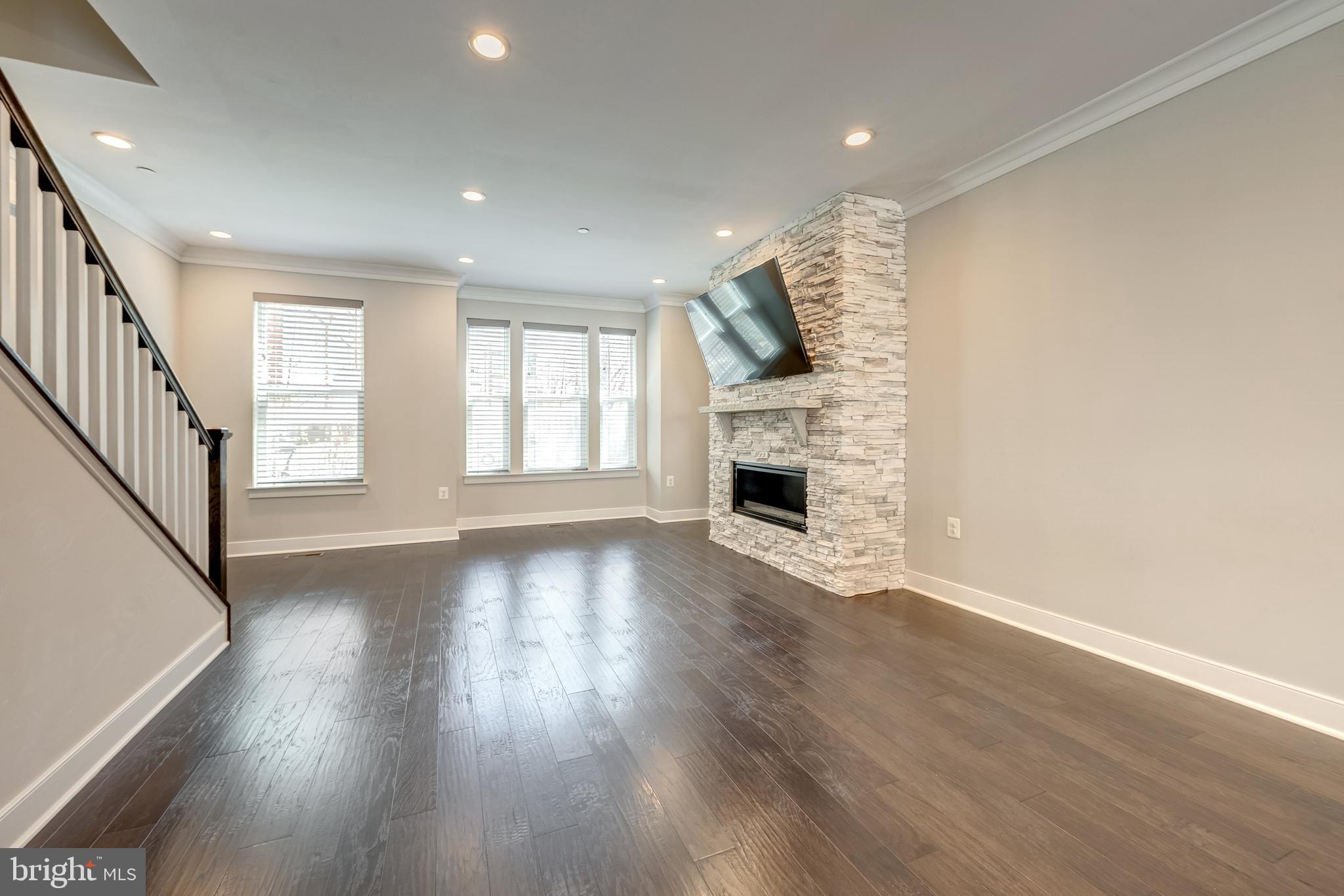 GROSVENOR PARK - Residential