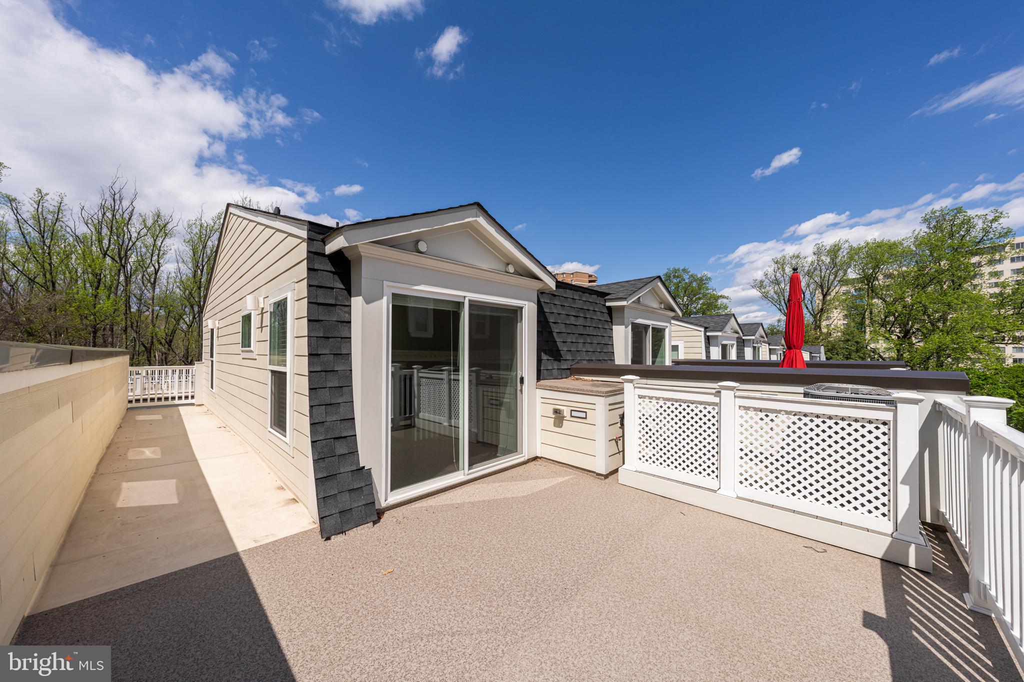 GROSVENOR PARK - Residential