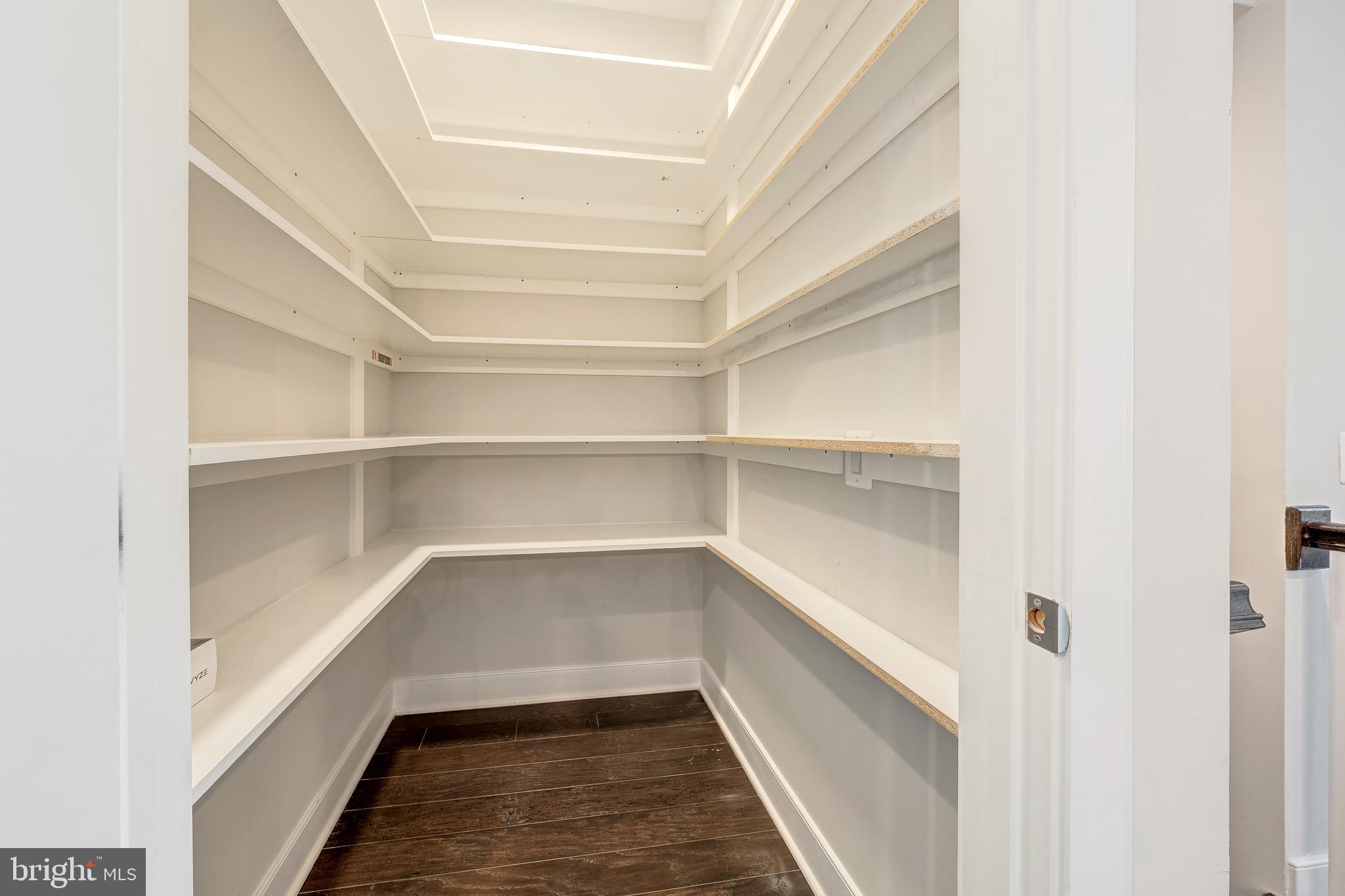 GROSVENOR PARK - Residential