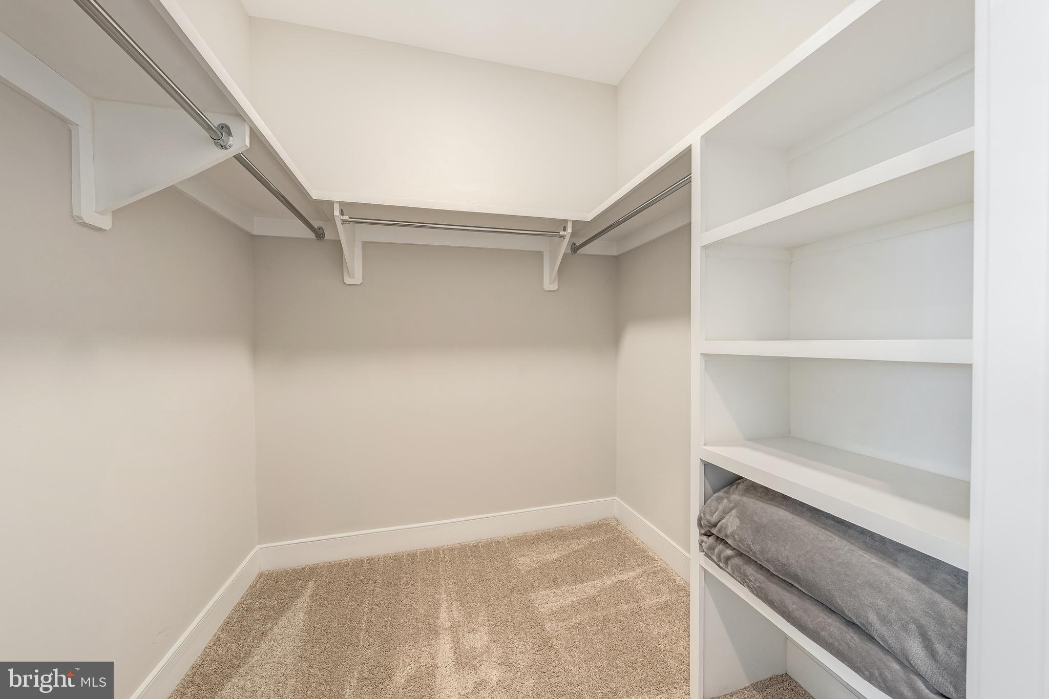 GROSVENOR PARK - Residential