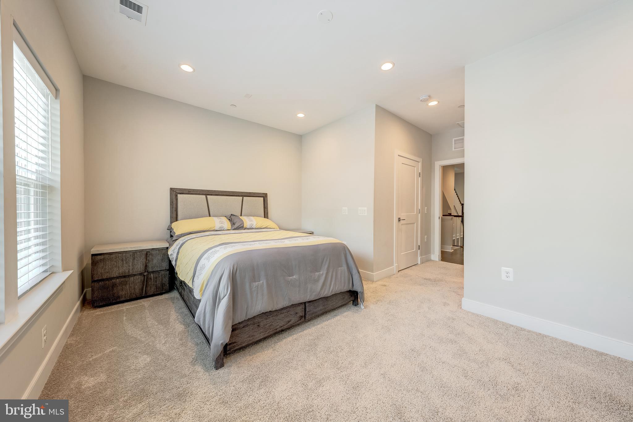 GROSVENOR PARK - Residential