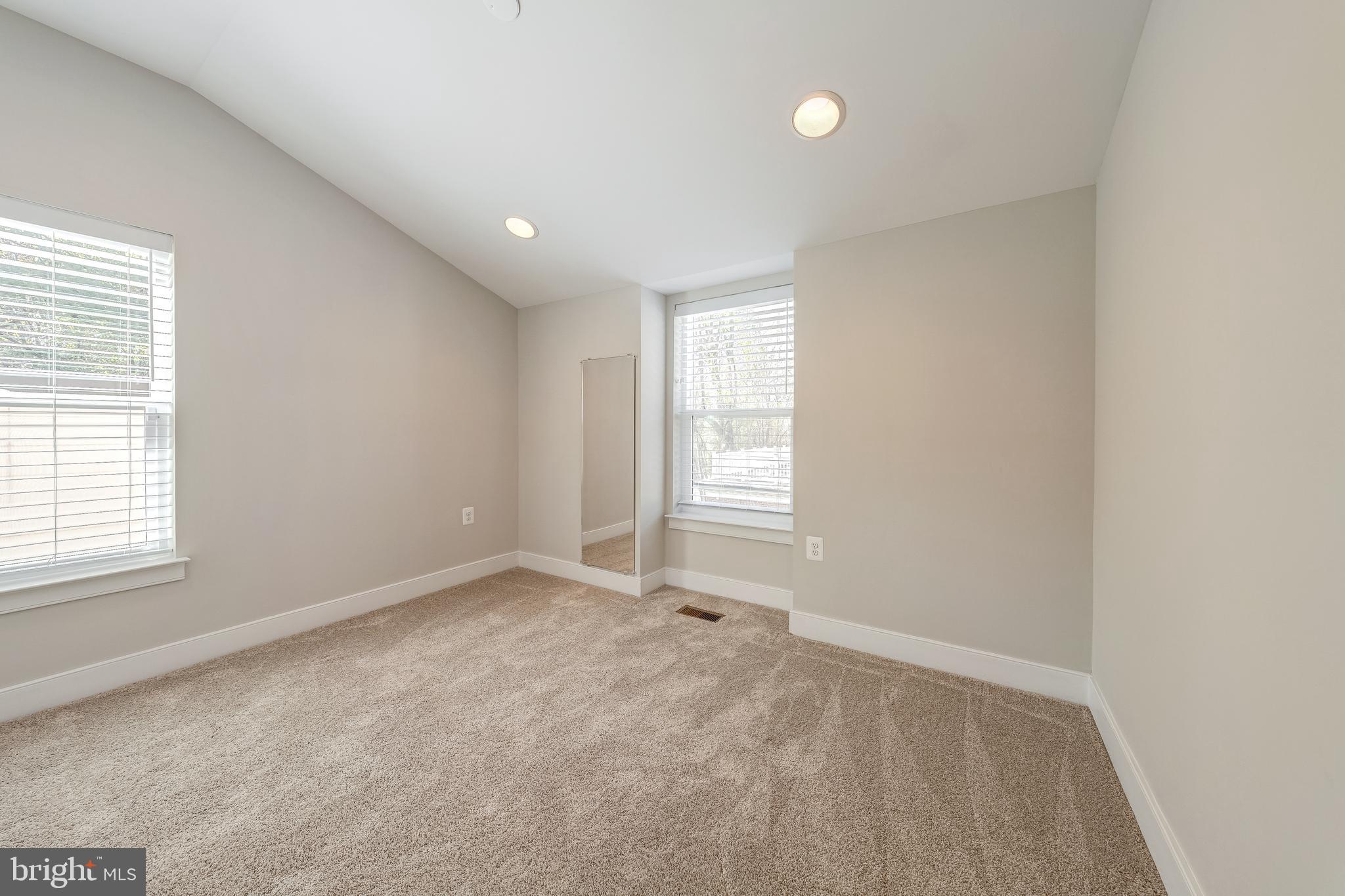 GROSVENOR PARK - Residential