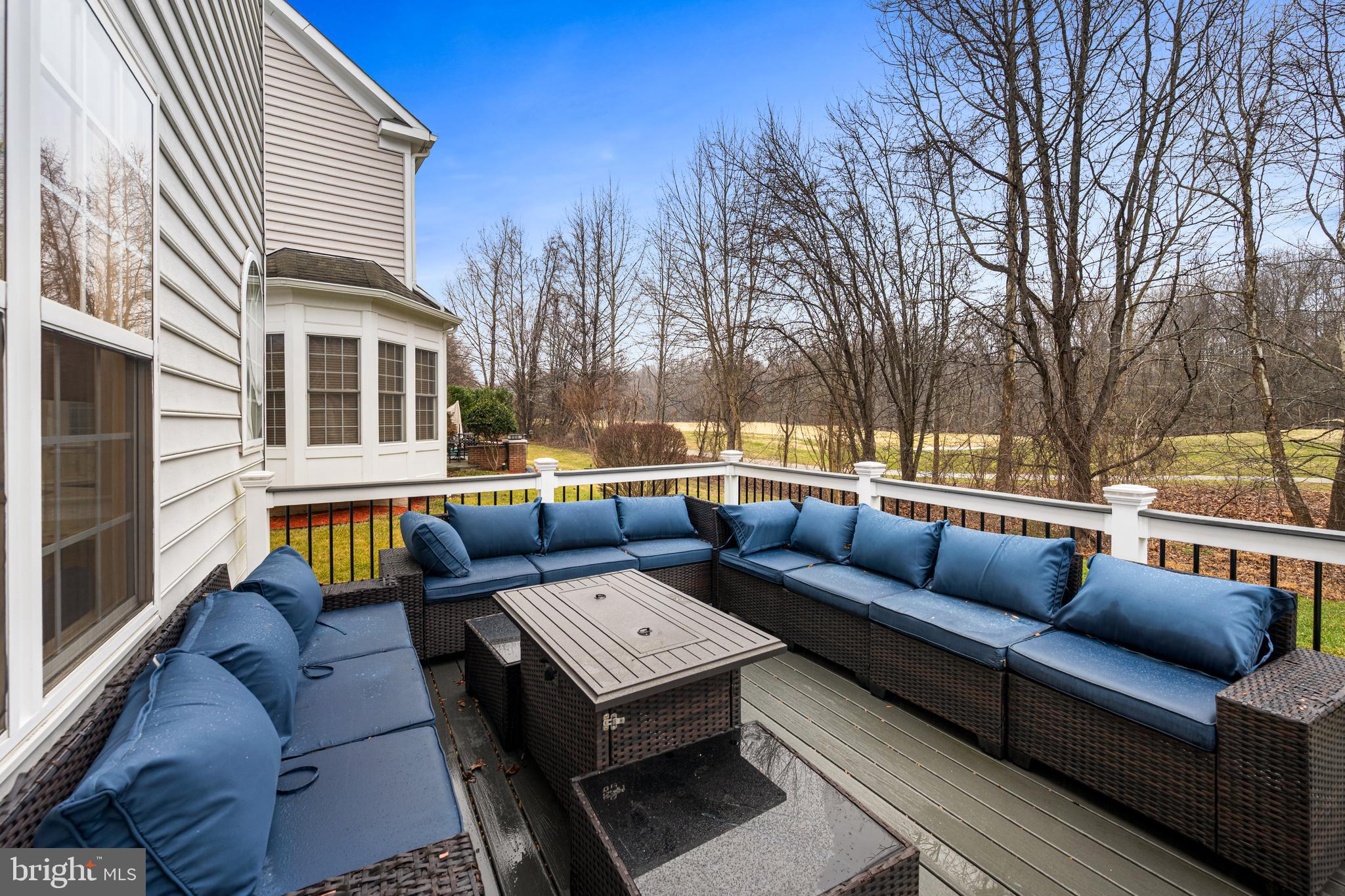 OAK CREEK CLUB - Residential