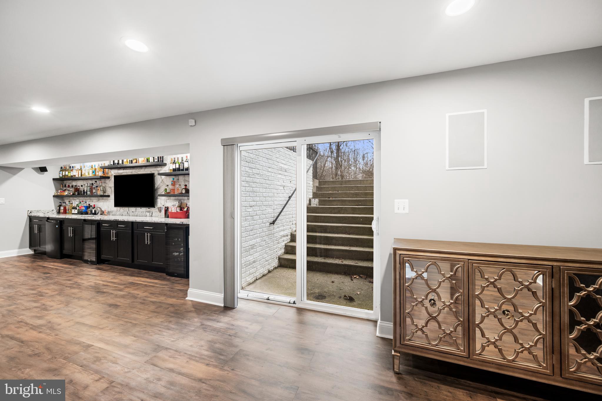 OAK CREEK CLUB - Residential