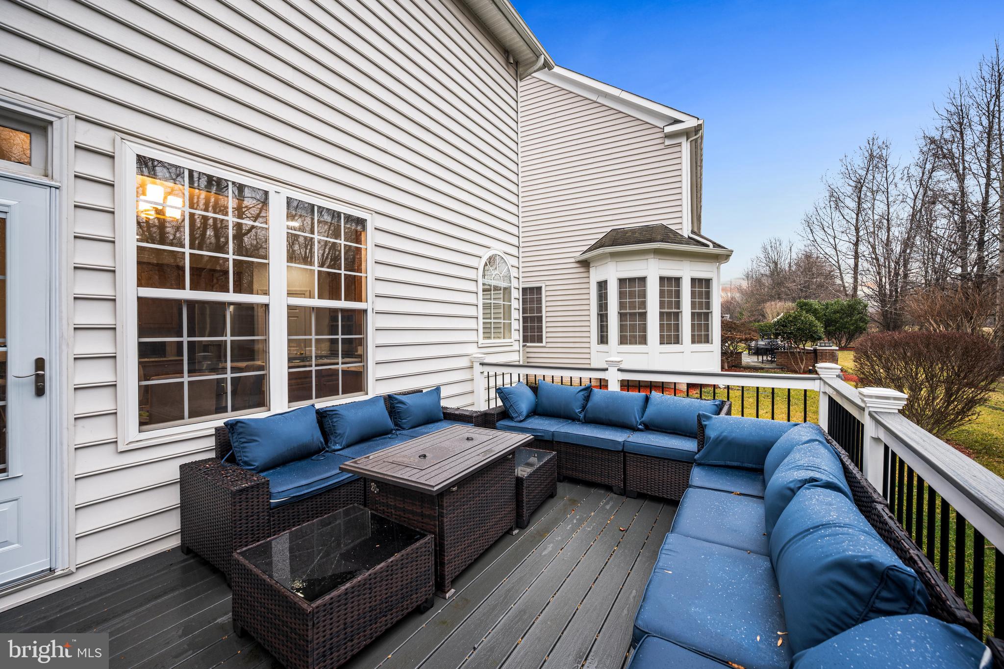 OAK CREEK CLUB - Residential